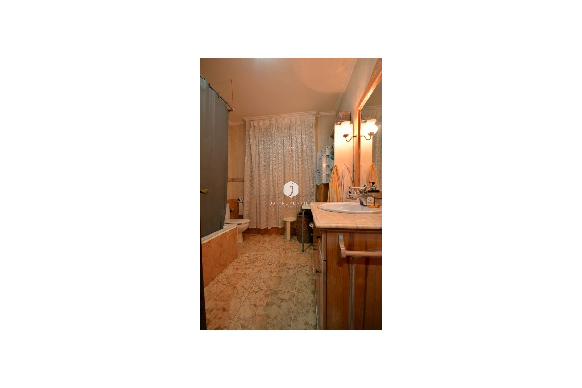 Resale - Chalet -
Guardamar del Segura - Costa Blanca