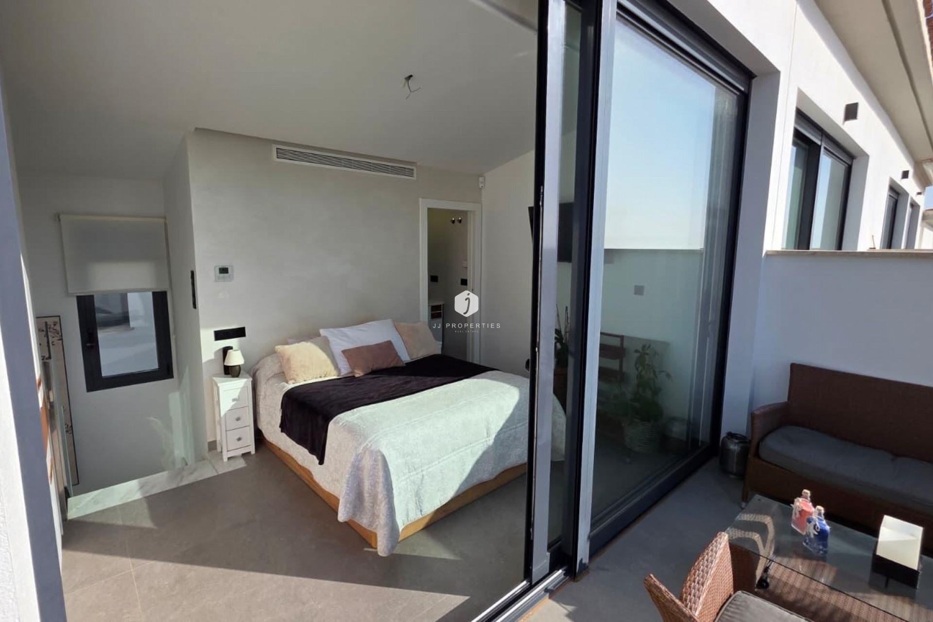 Resale - Chalet -
Guardamar del Segura - Los Secanos