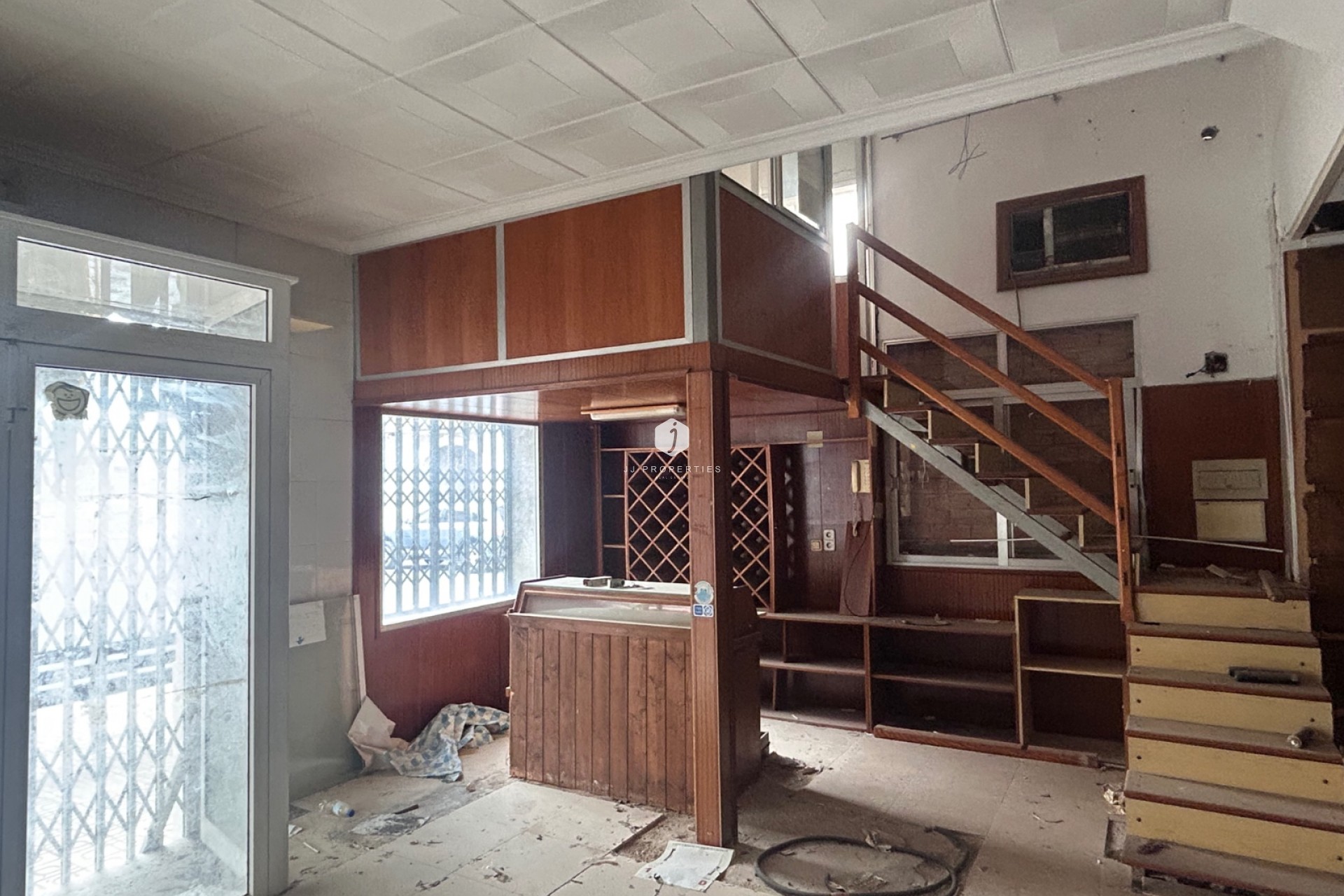 Resale - Chalet -
Jacarilla - Inland