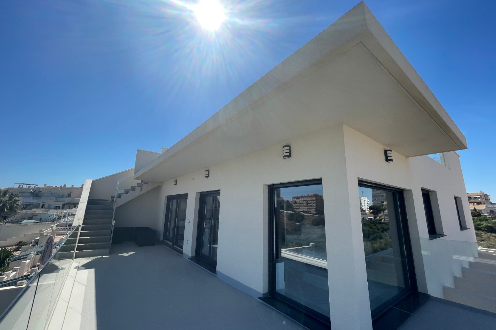 Resale - Chalet -
La Mata - Costa Blanca