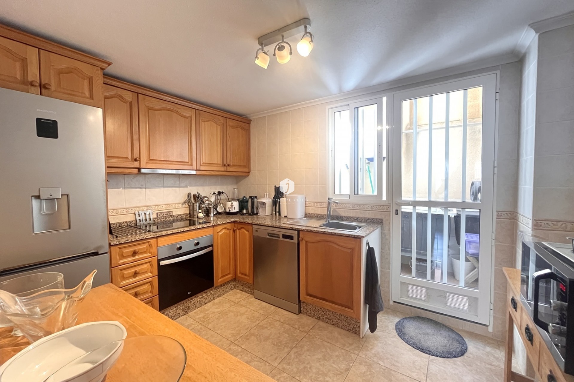 Resale - Chalet -
La Mata - Costa Blanca