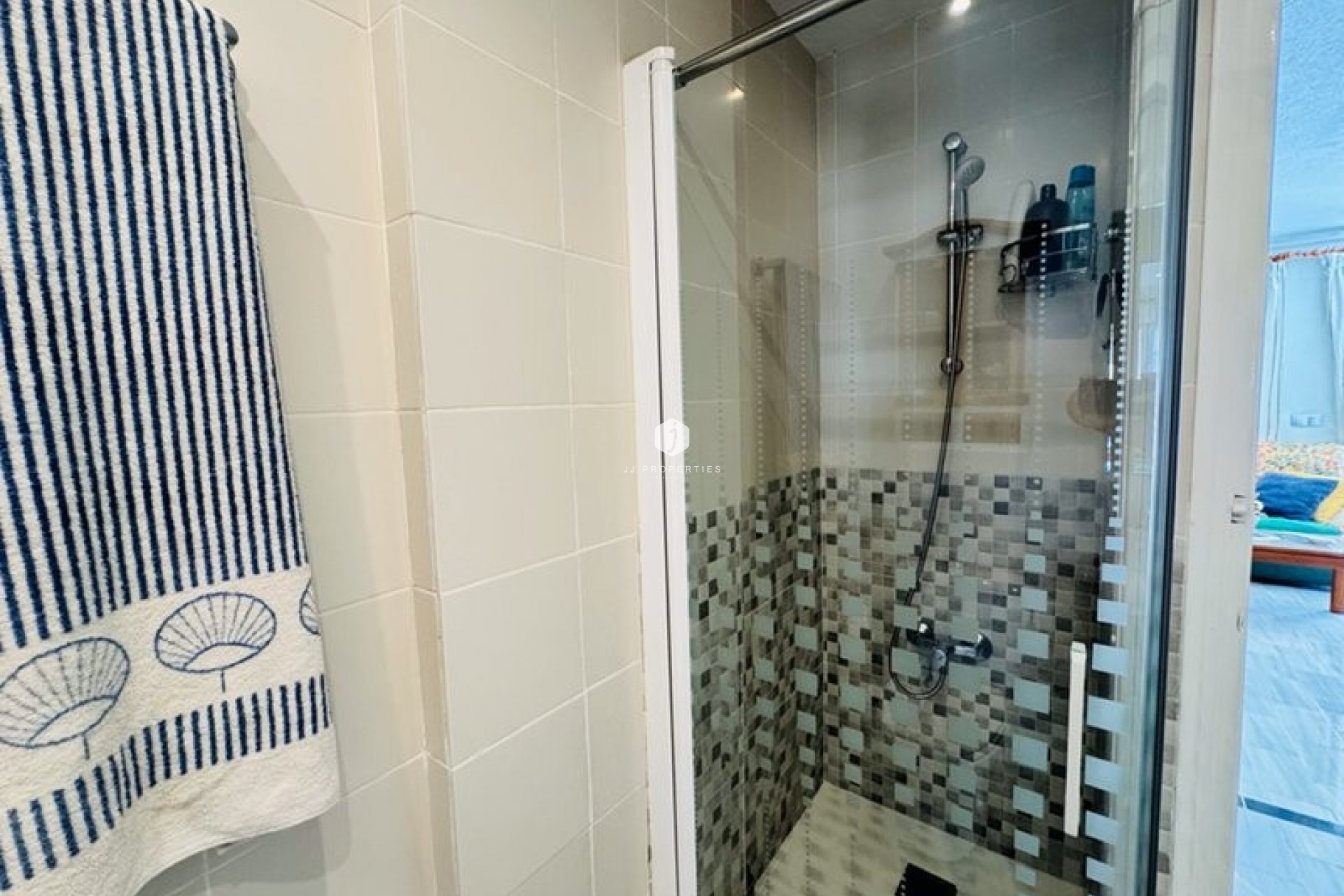 Resale - Chalet -
La Mata - Costa Blanca