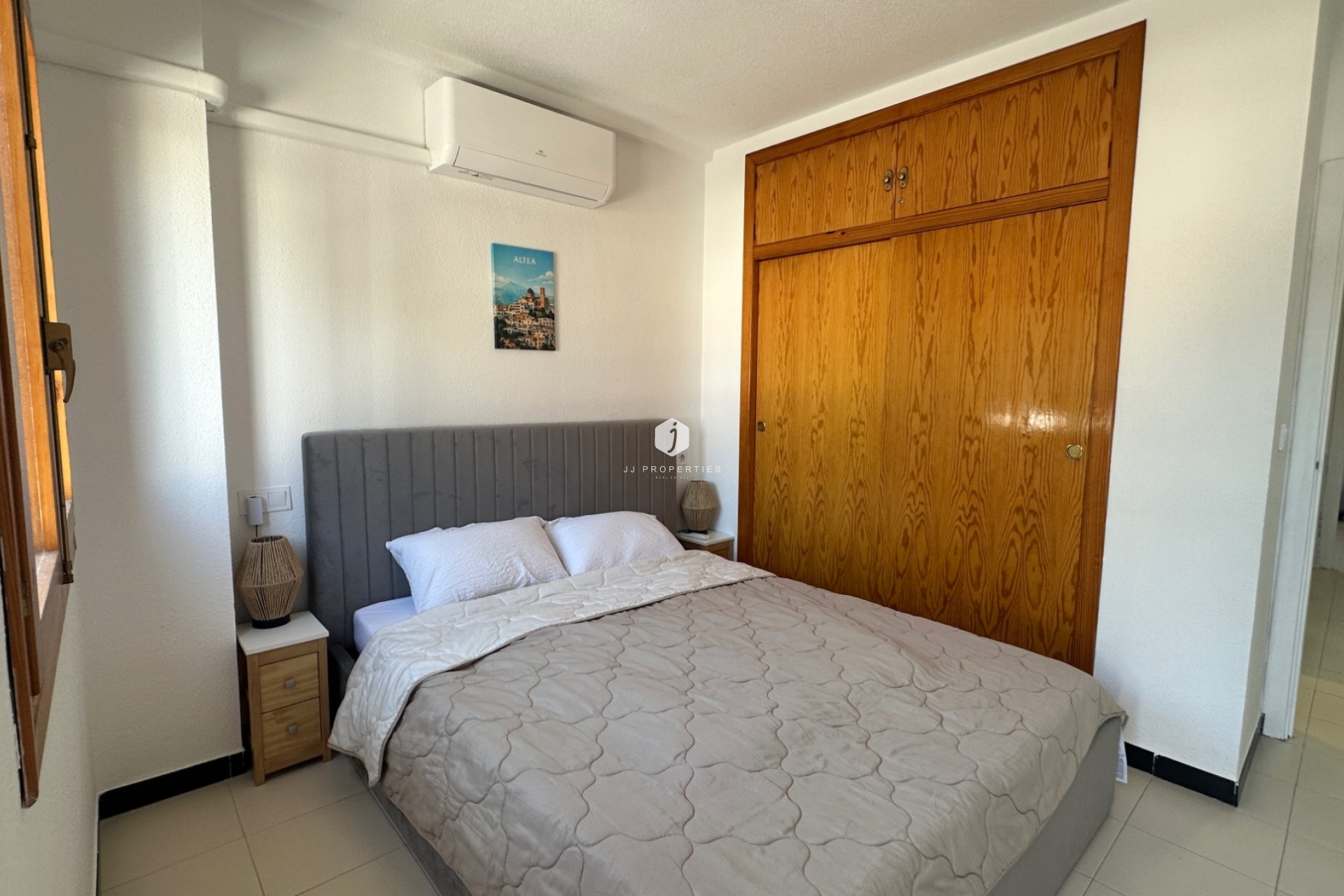 Resale - Chalet -
La Mata - Costa Blanca