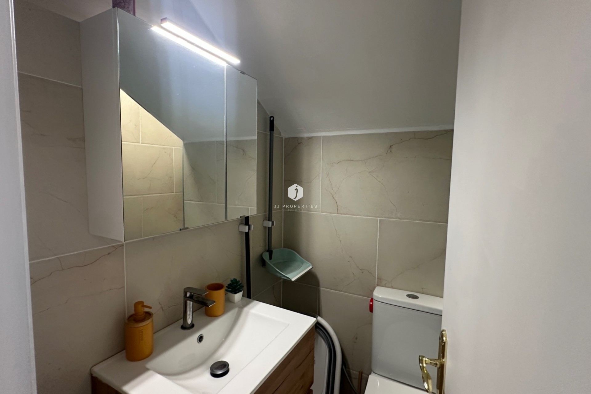 Resale - Chalet -
La Mata - Costa Blanca