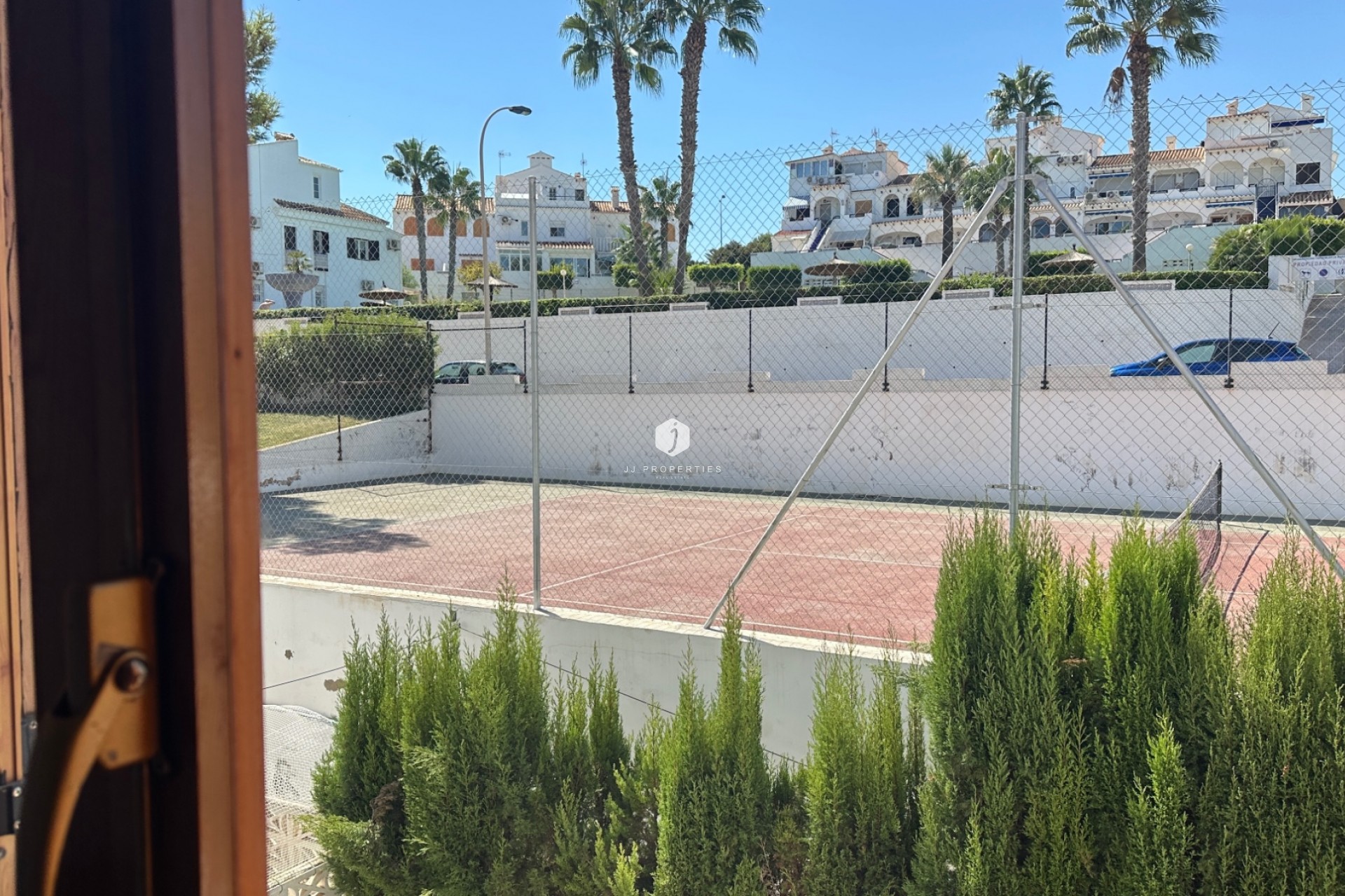 Resale - Chalet -
La Mata - Costa Blanca