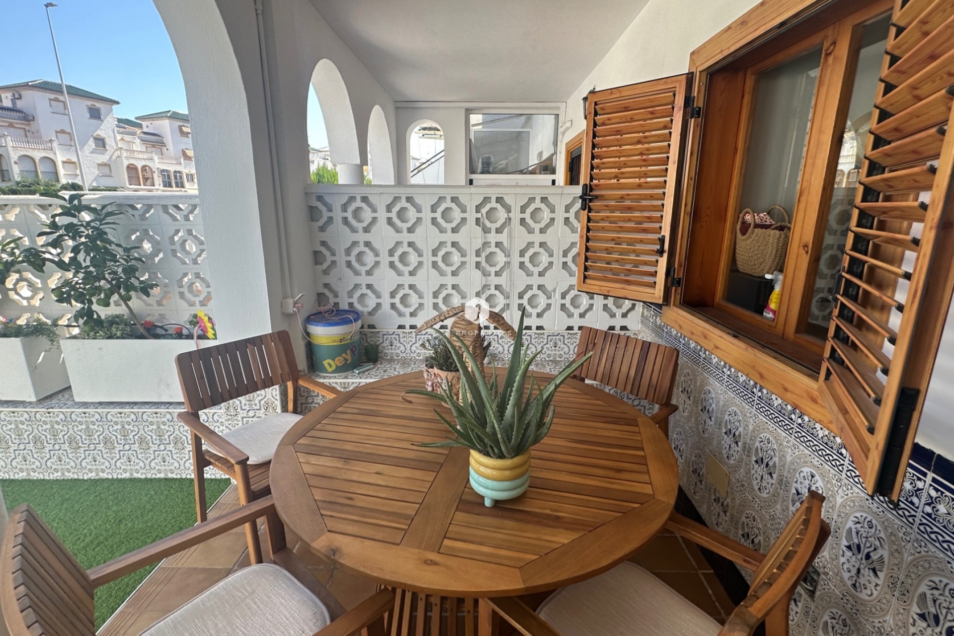 Resale - Chalet -
La Mata - Costa Blanca