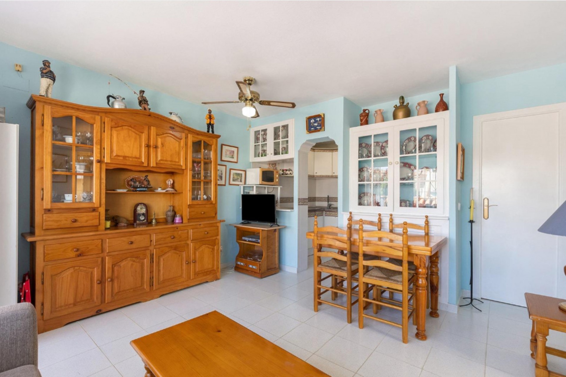 Resale - Chalet -
Los Altos - Costa Blanca