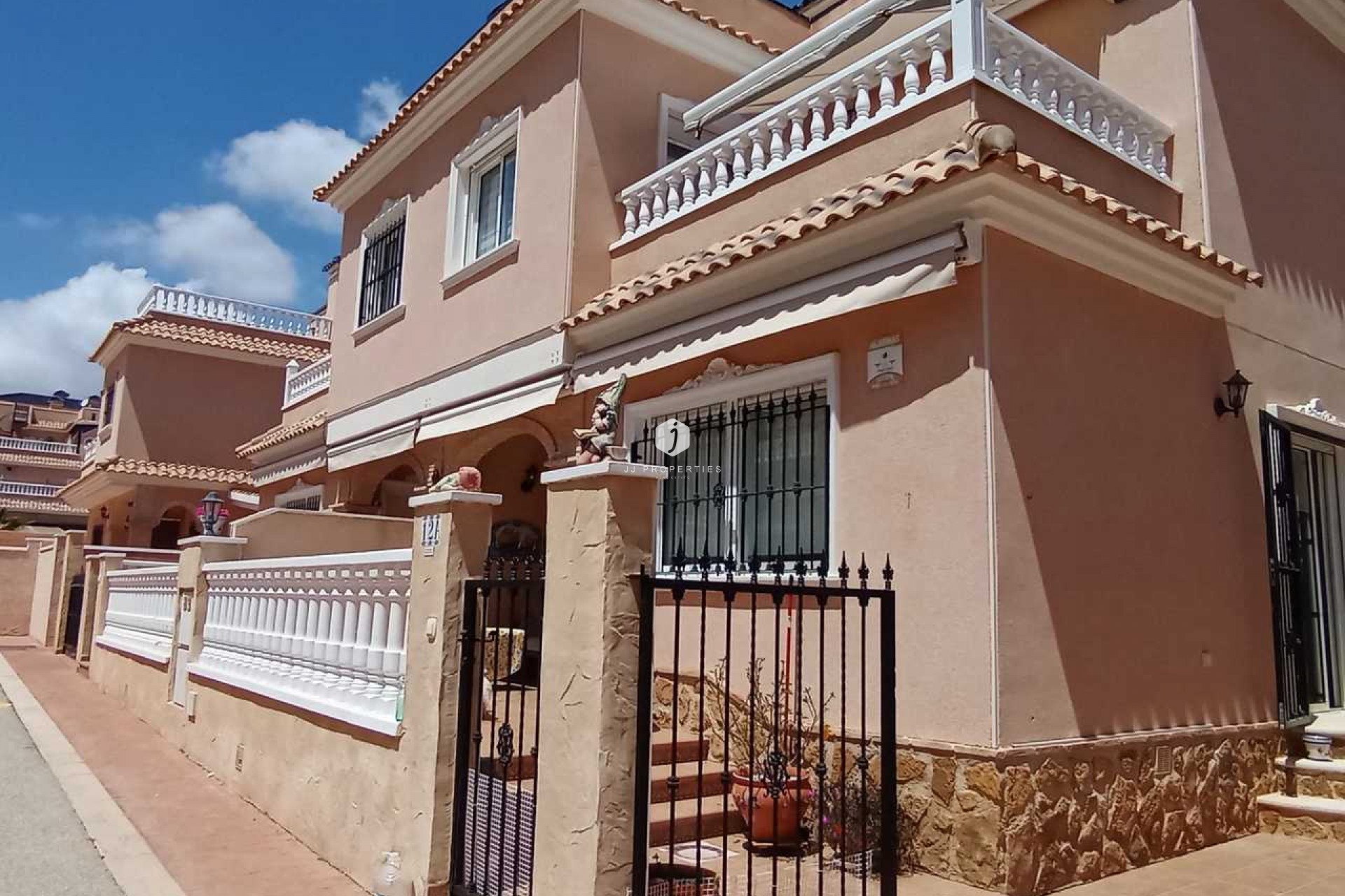 Resale - Chalet -
Los Dolses - Inland