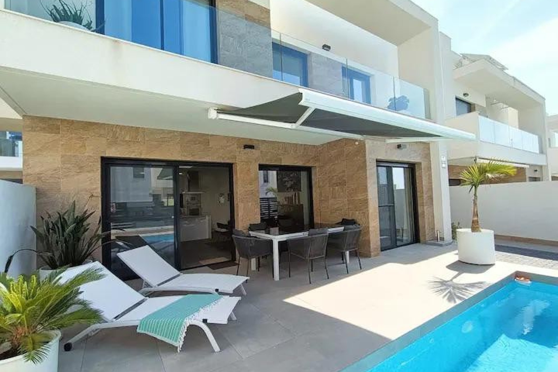 Resale - Chalet -
Los Montesinos - Costa Blanca