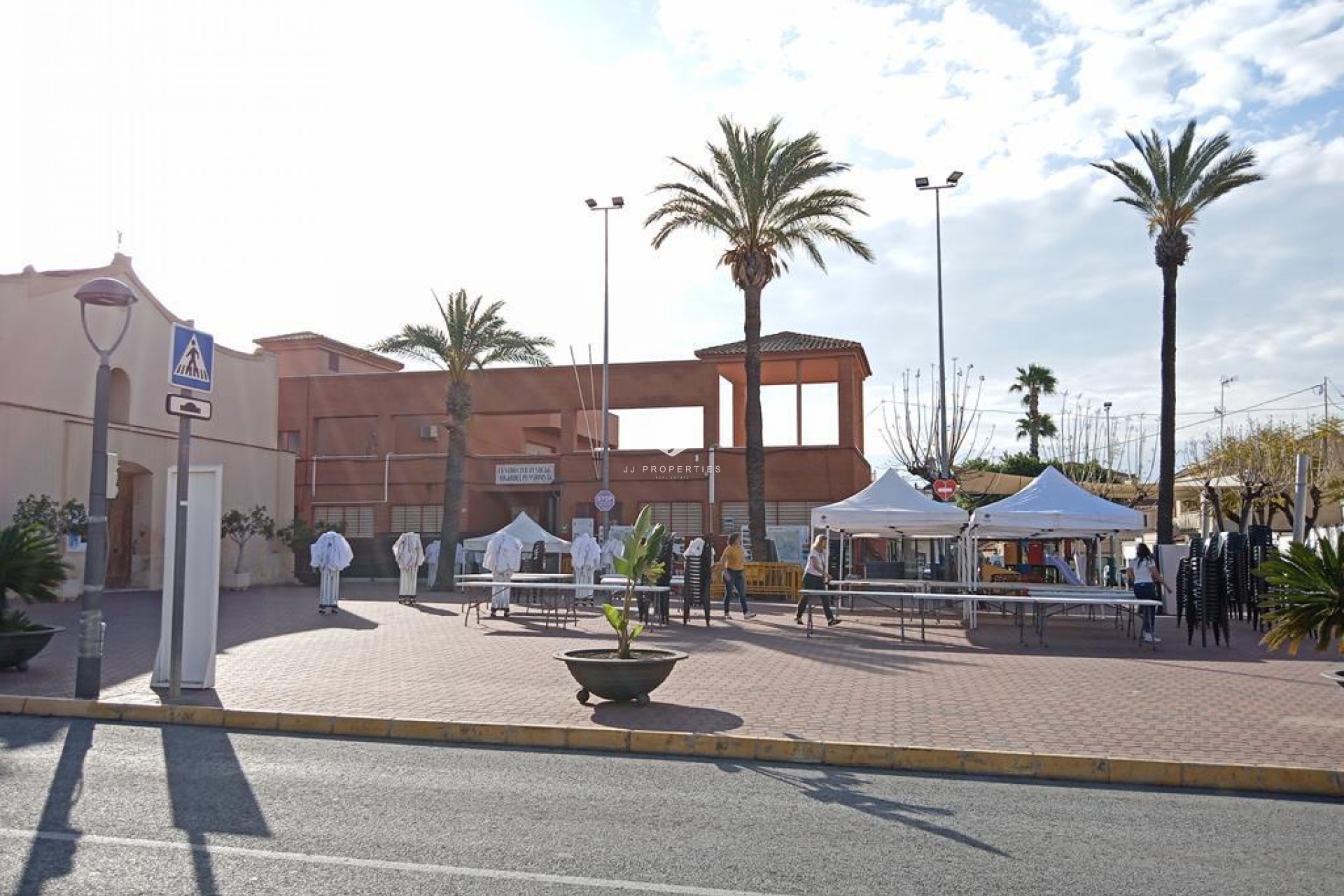 Resale - Chalet -
Los Montesinos - PUEBLO CENTRO