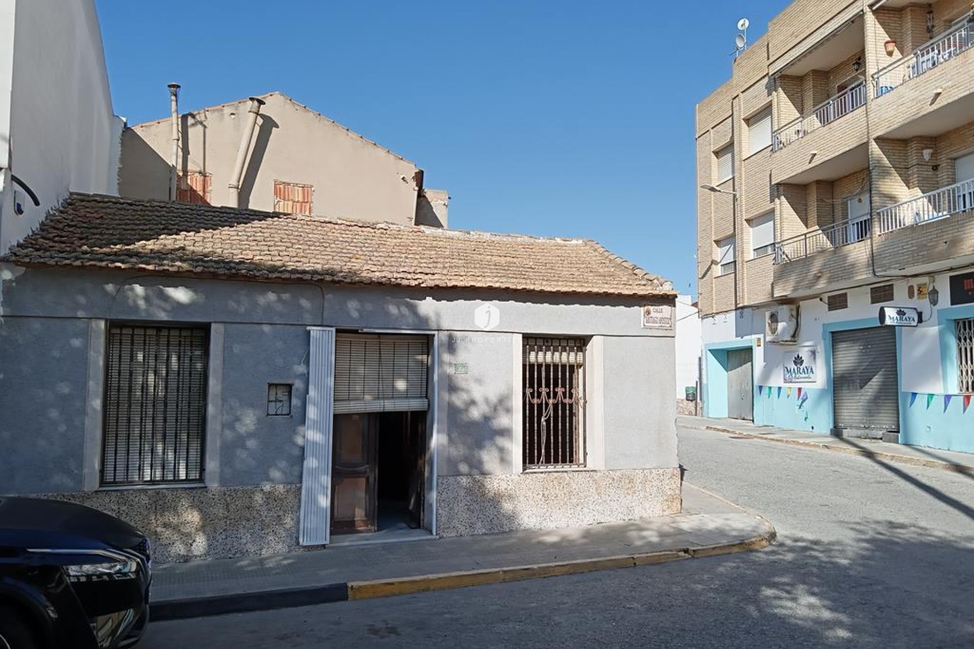Resale - Chalet -
Los Montesinos