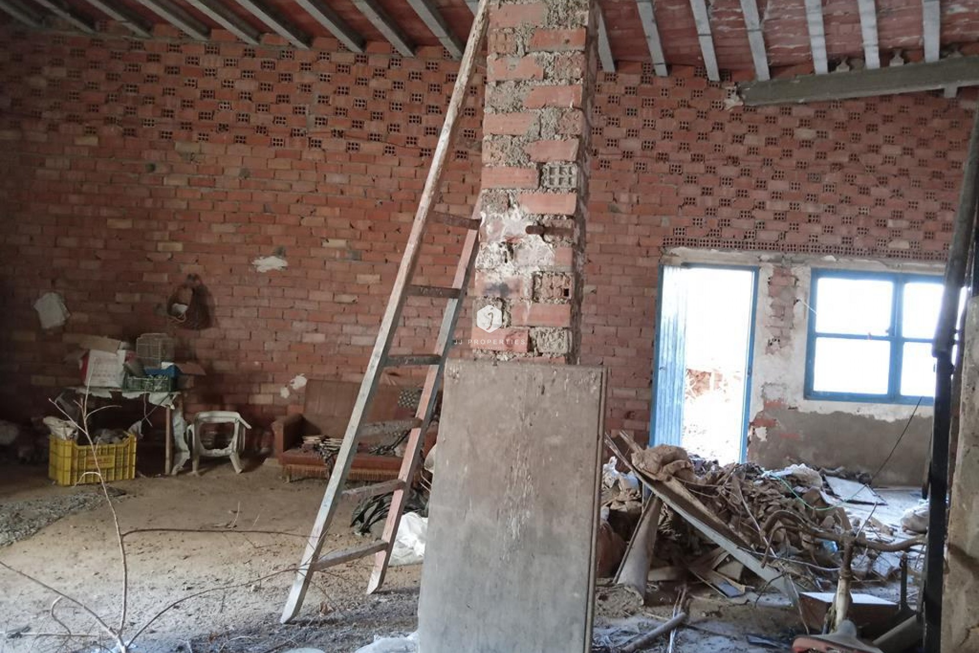 Resale - Chalet -
Los Montesinos