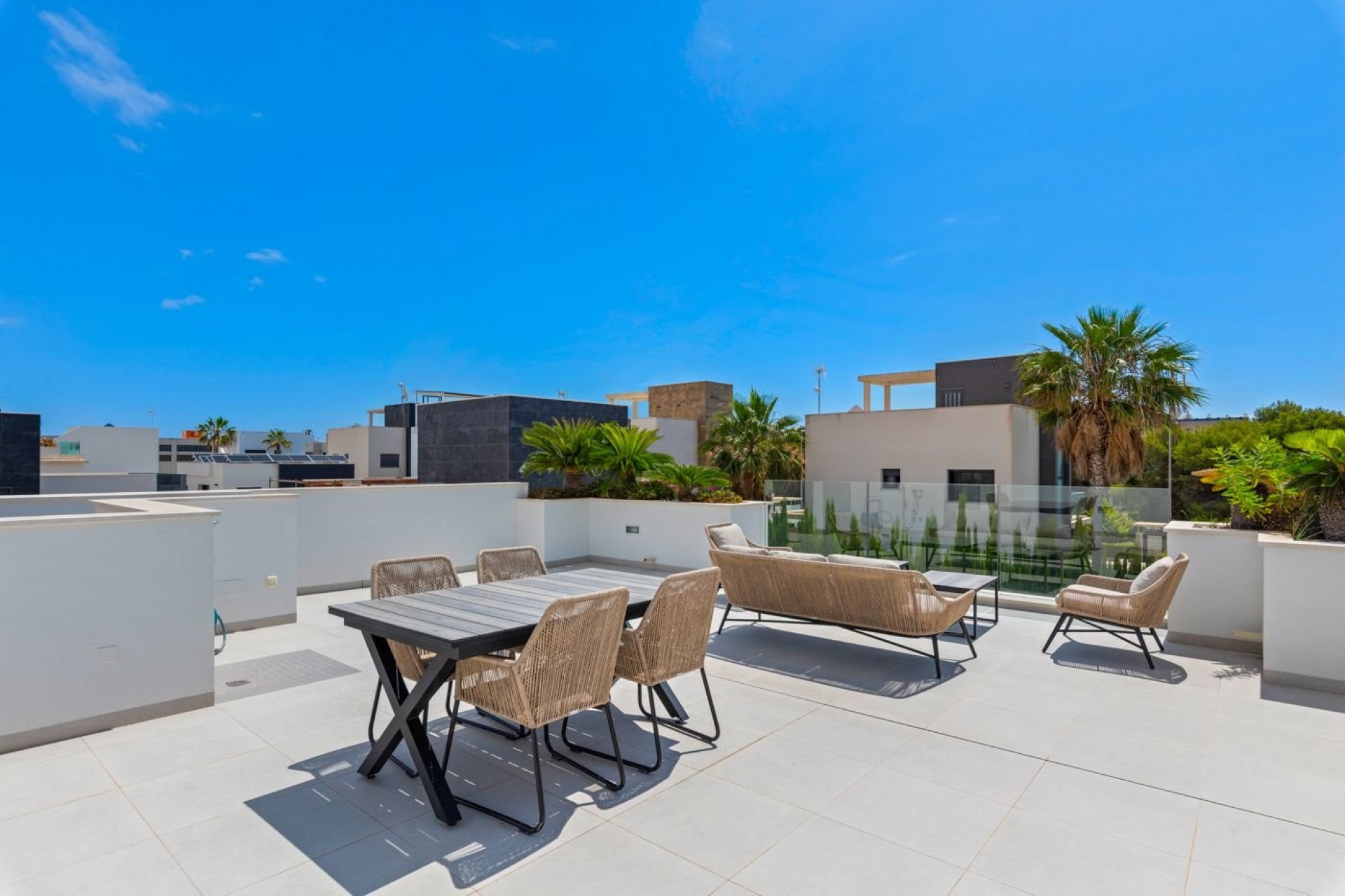 Resale - Chalet -
Orihuela Costa - Campoamor