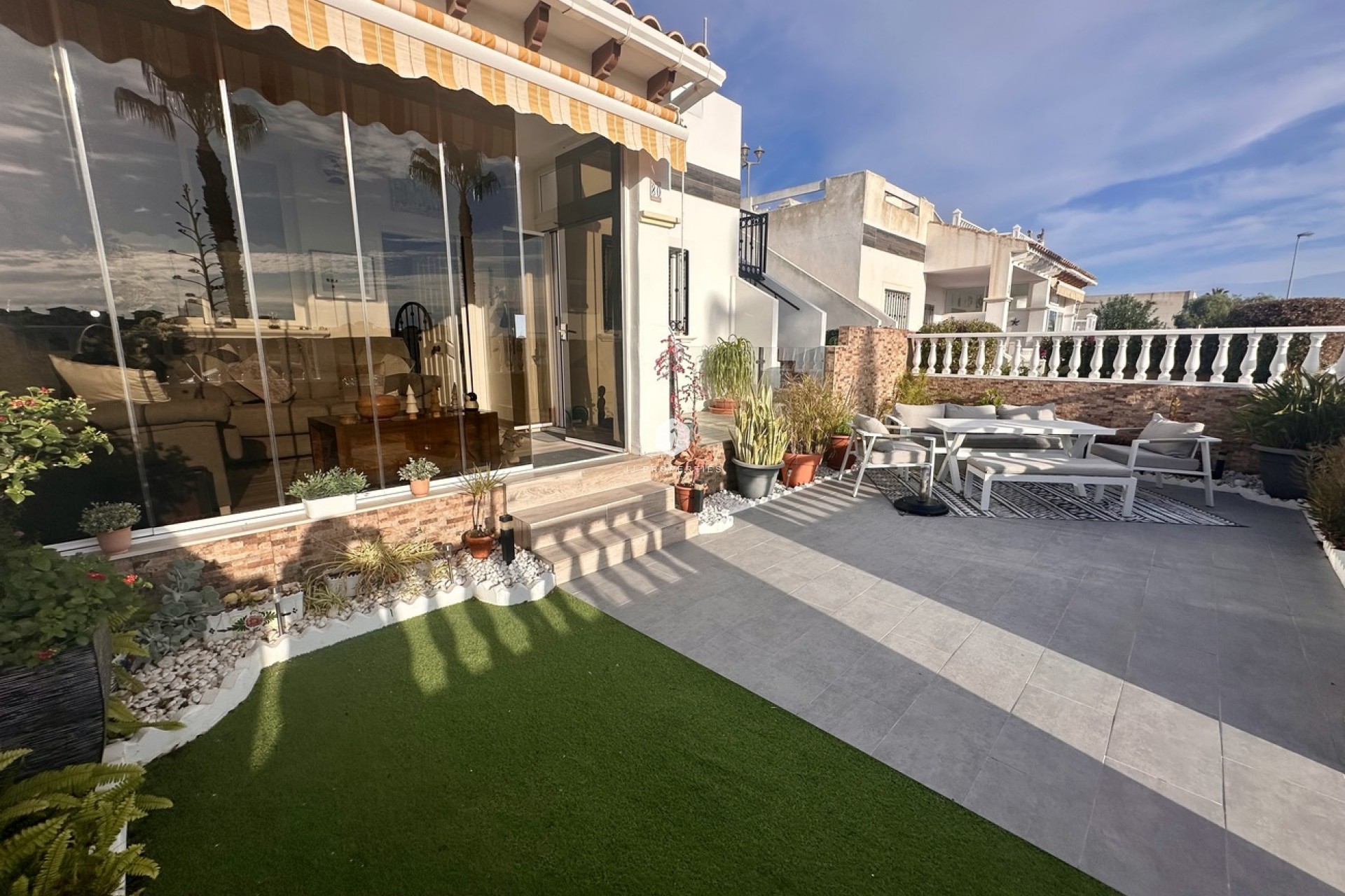 Resale - Chalet -
Orihuela Costa - Ciñuelica