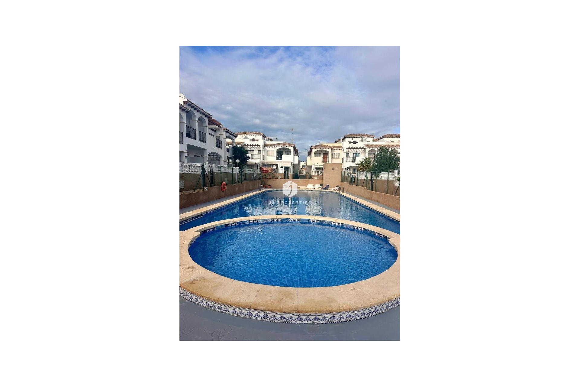 Resale - Chalet -
Orihuela Costa - Ciñuelica