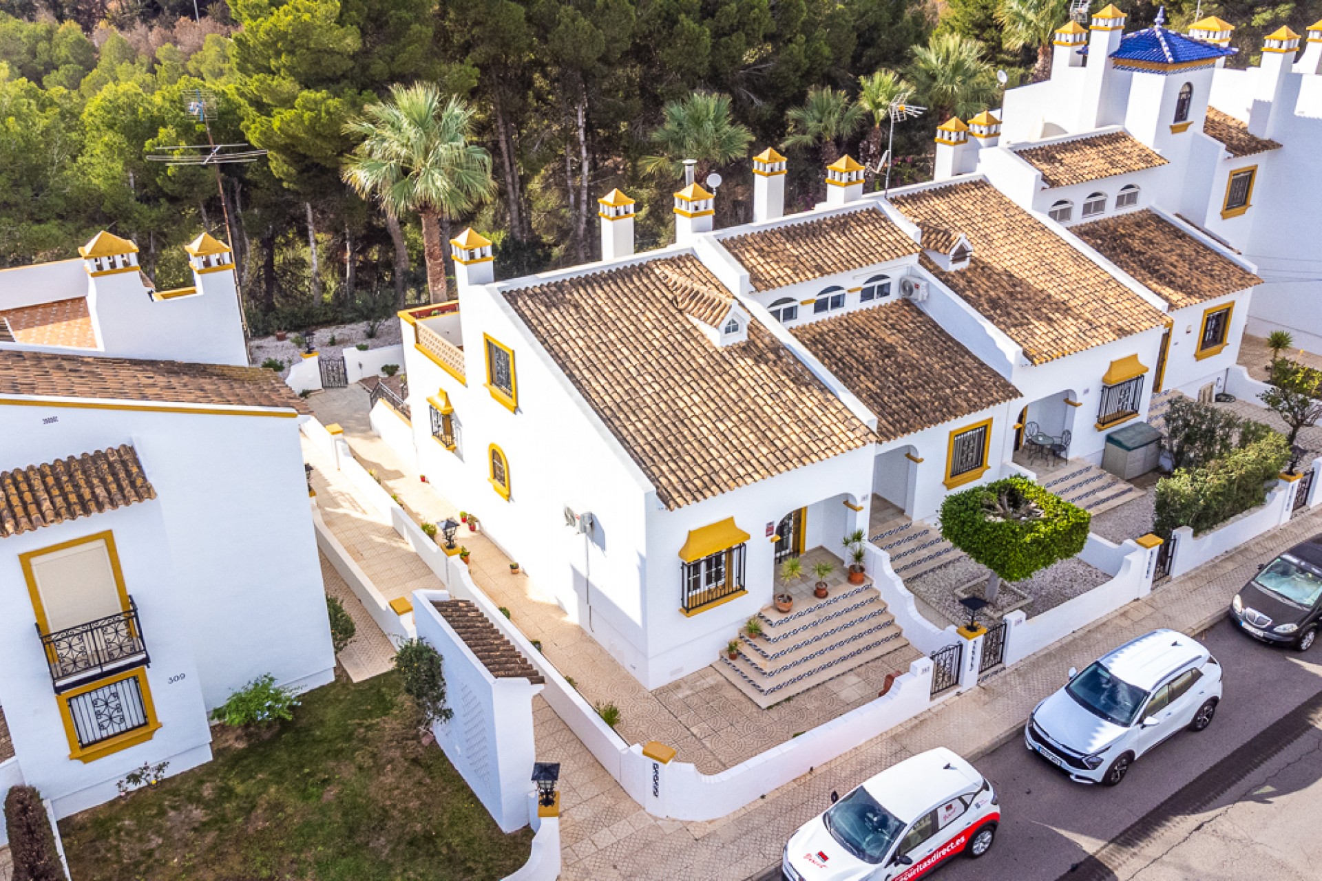 Resale - Chalet -
Orihuela Costa - Costa Blanca