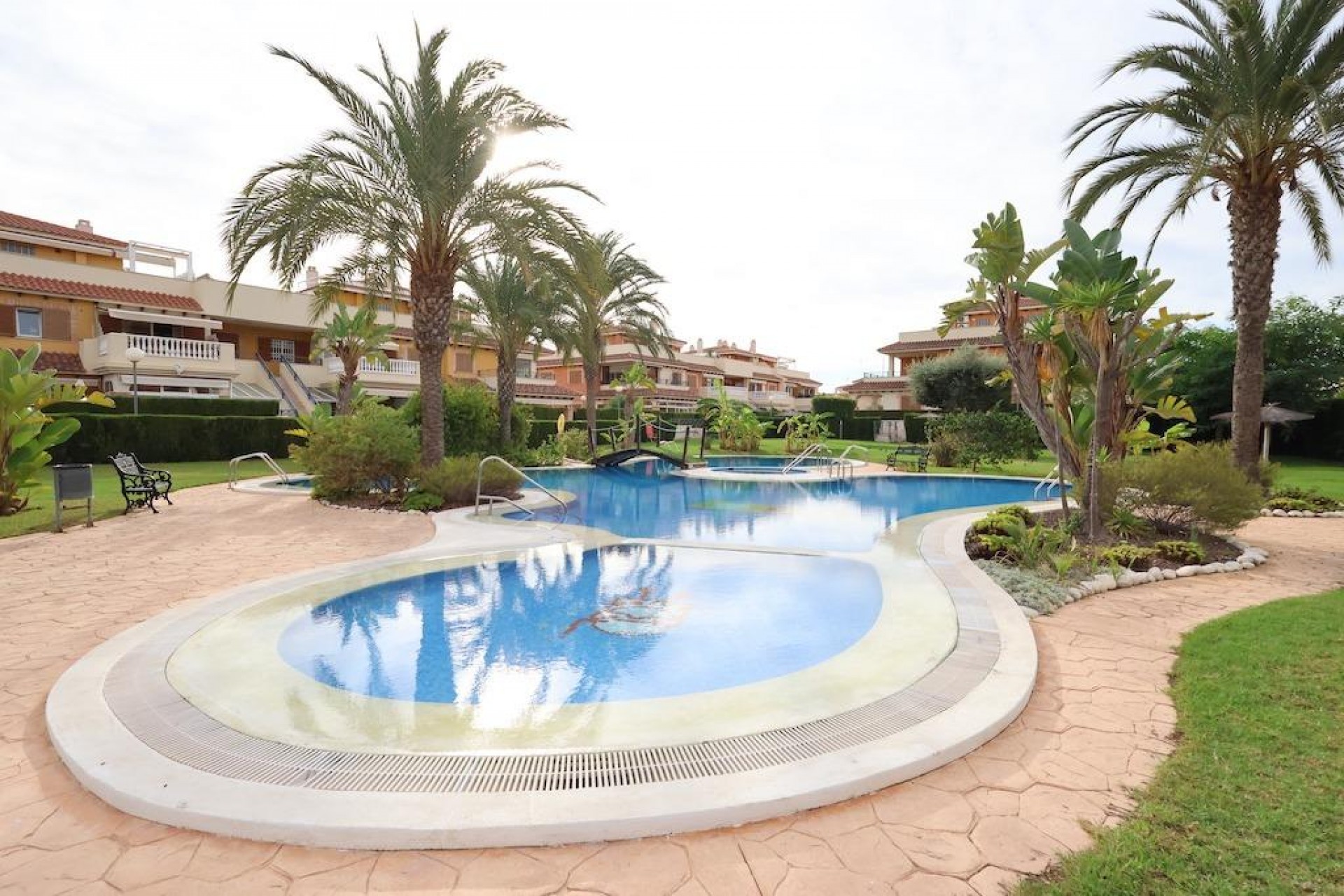 Resale - Chalet -
Orihuela Costa - Costa Blanca