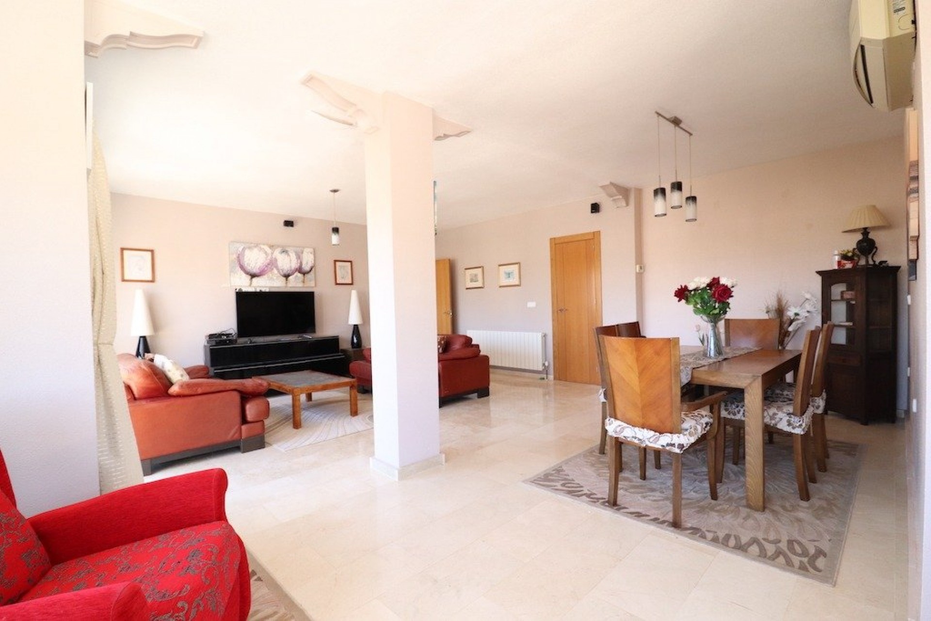 Resale - Chalet -
Orihuela Costa - Costa Blanca