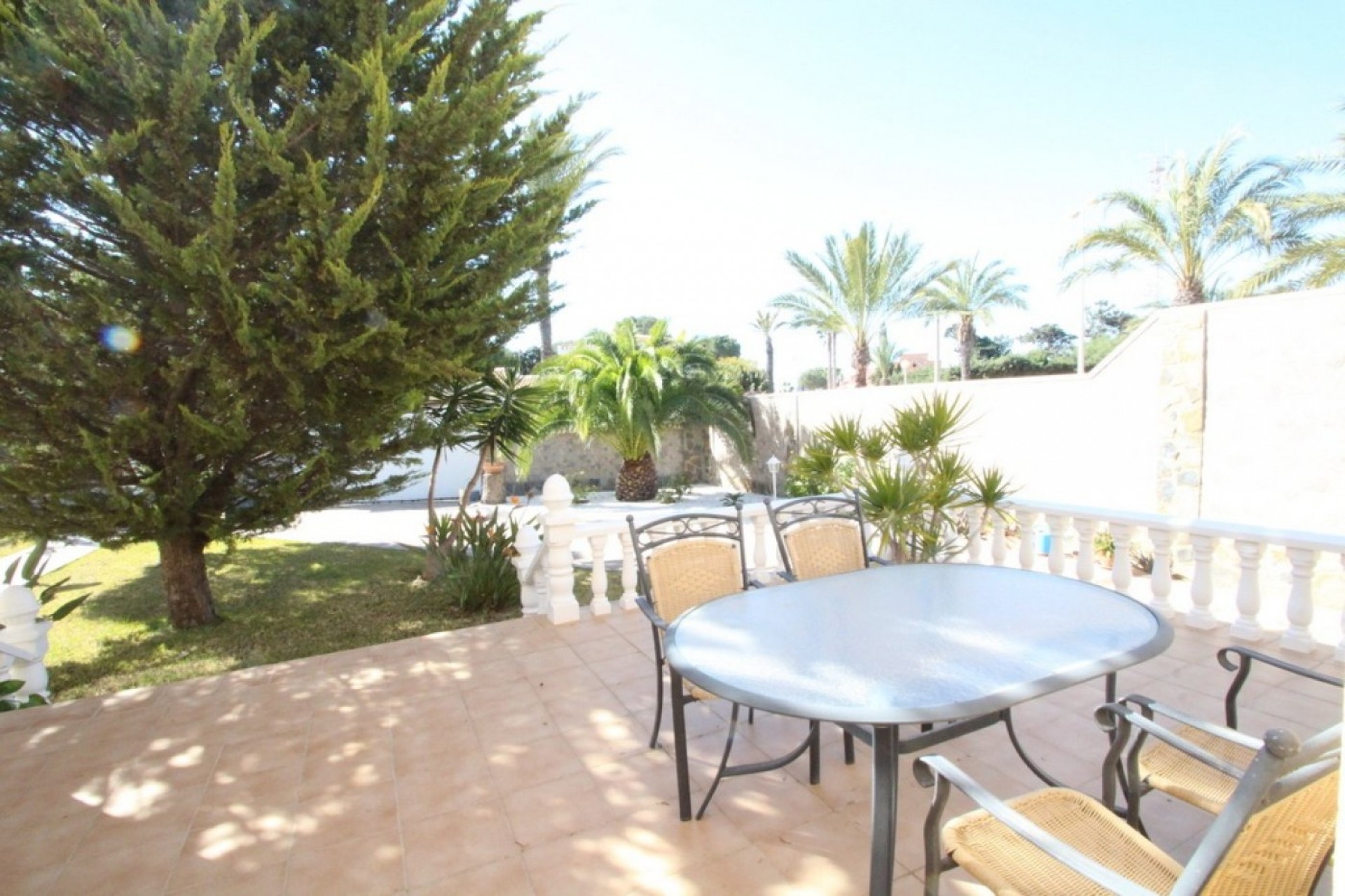 Resale - Chalet -
Orihuela Costa - Costa Blanca