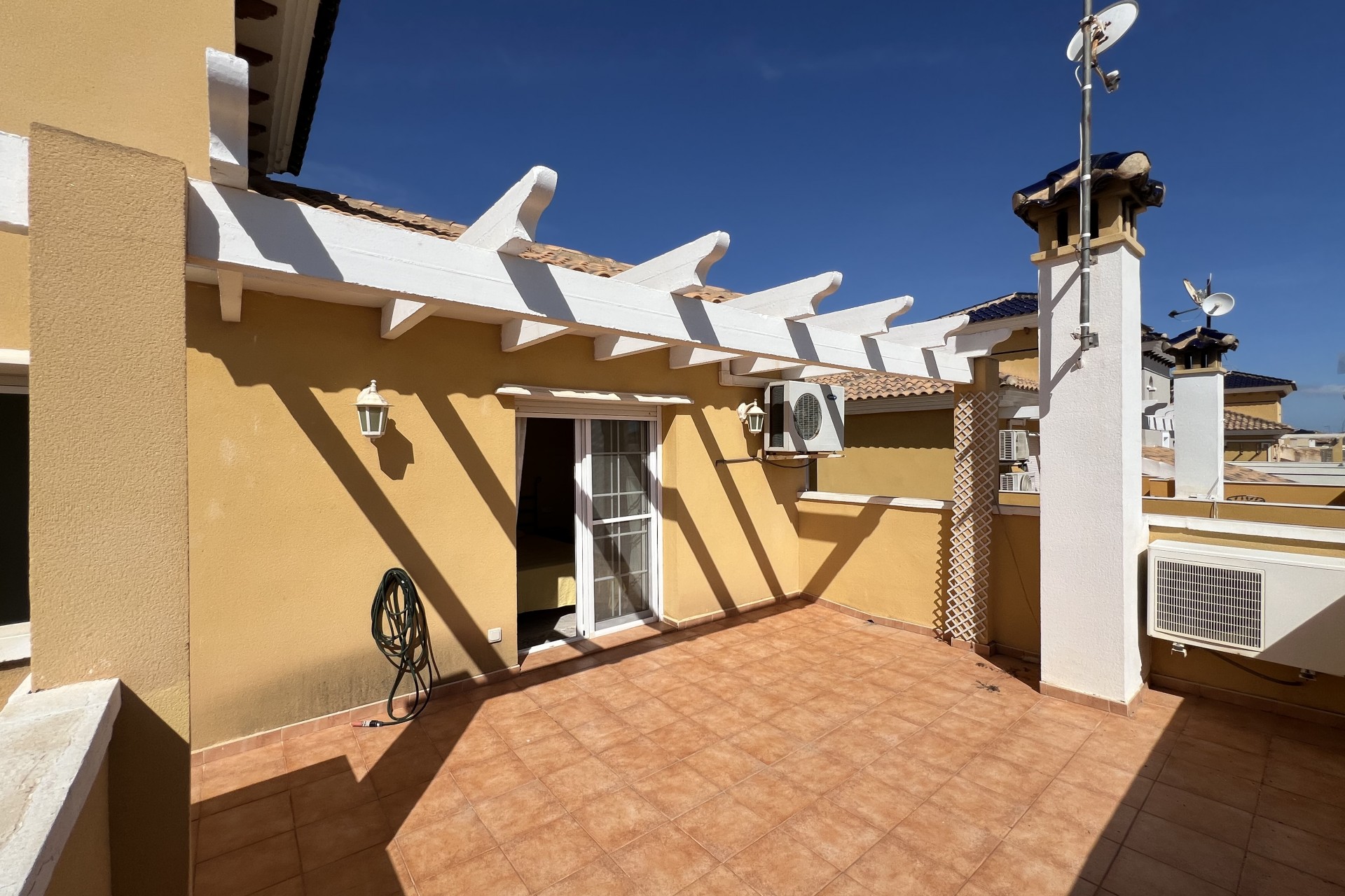 Resale - Chalet -
Orihuela Costa - Costa Blanca