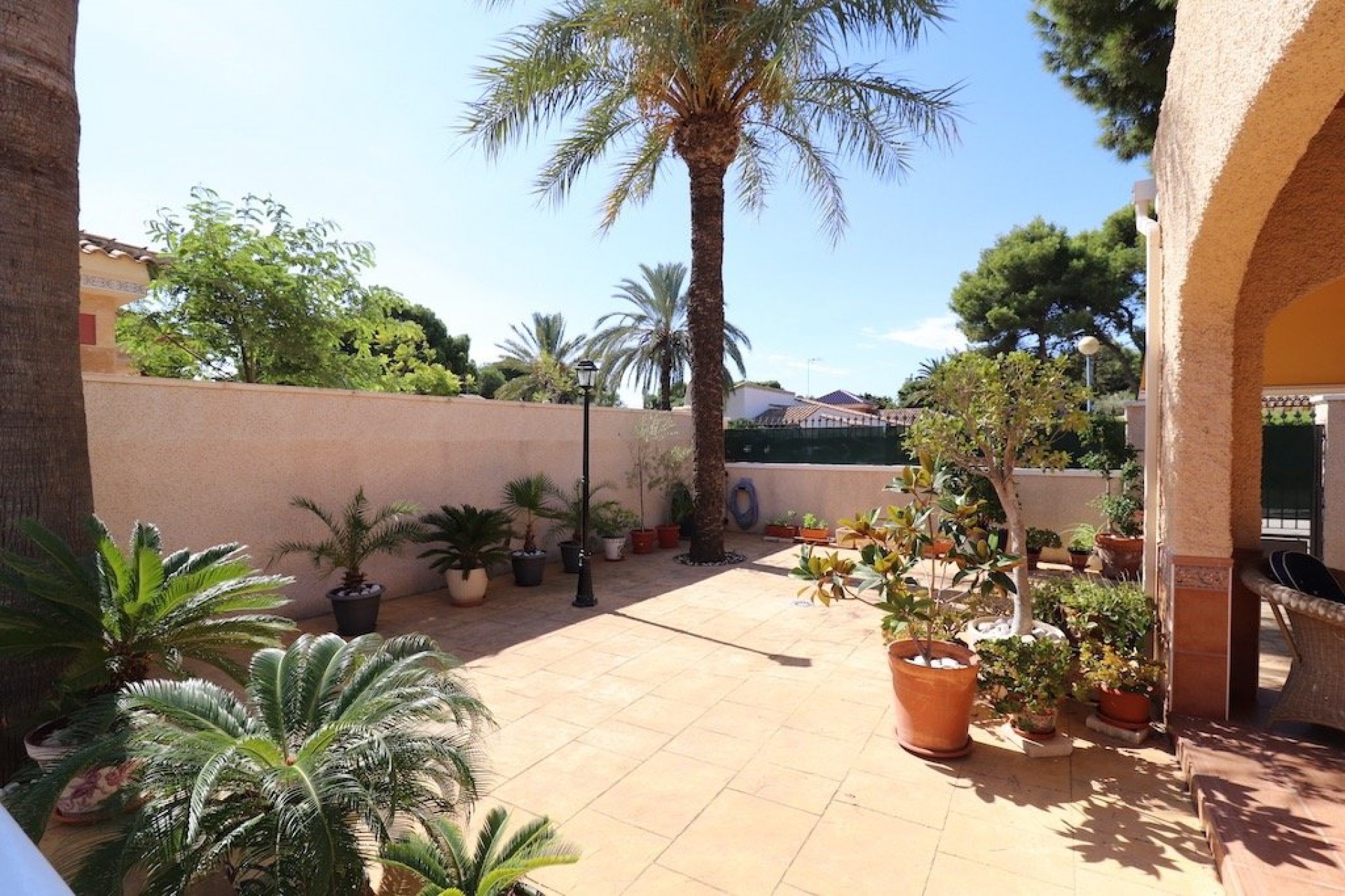 Resale - Chalet -
Orihuela Costa - Costa Blanca