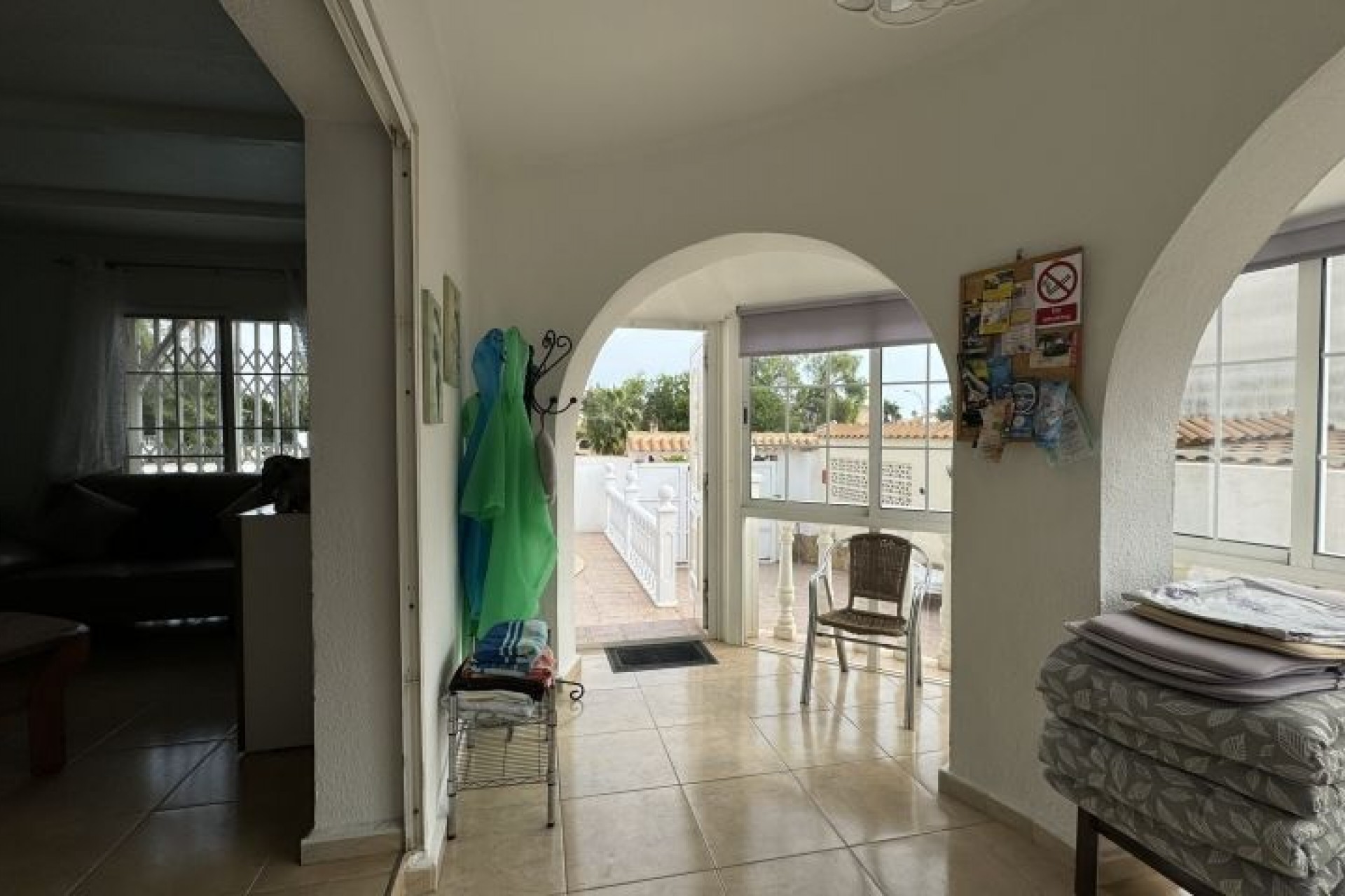 Resale - Chalet -
Orihuela Costa - Costa Blanca