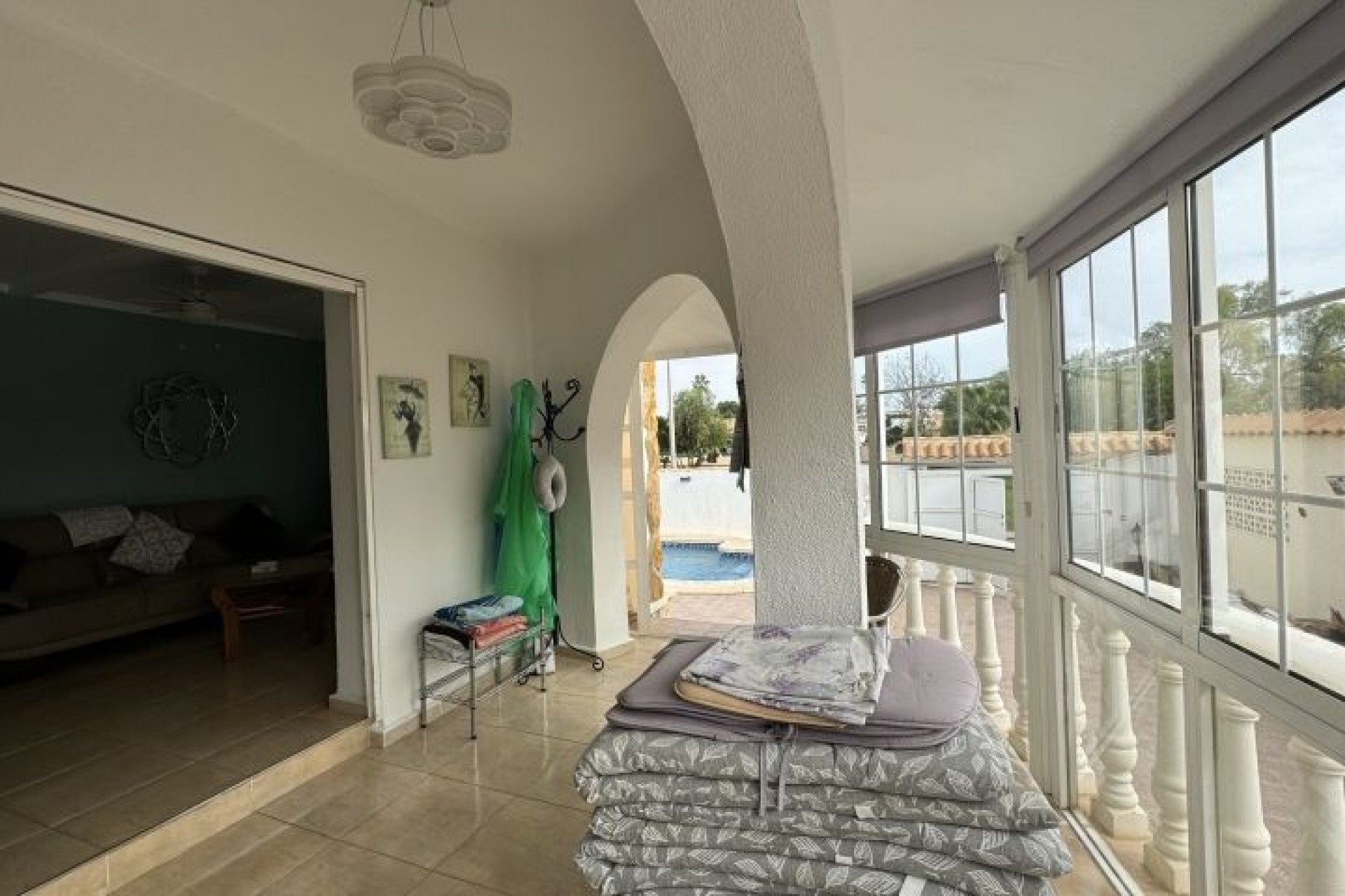 Resale - Chalet -
Orihuela Costa - Costa Blanca