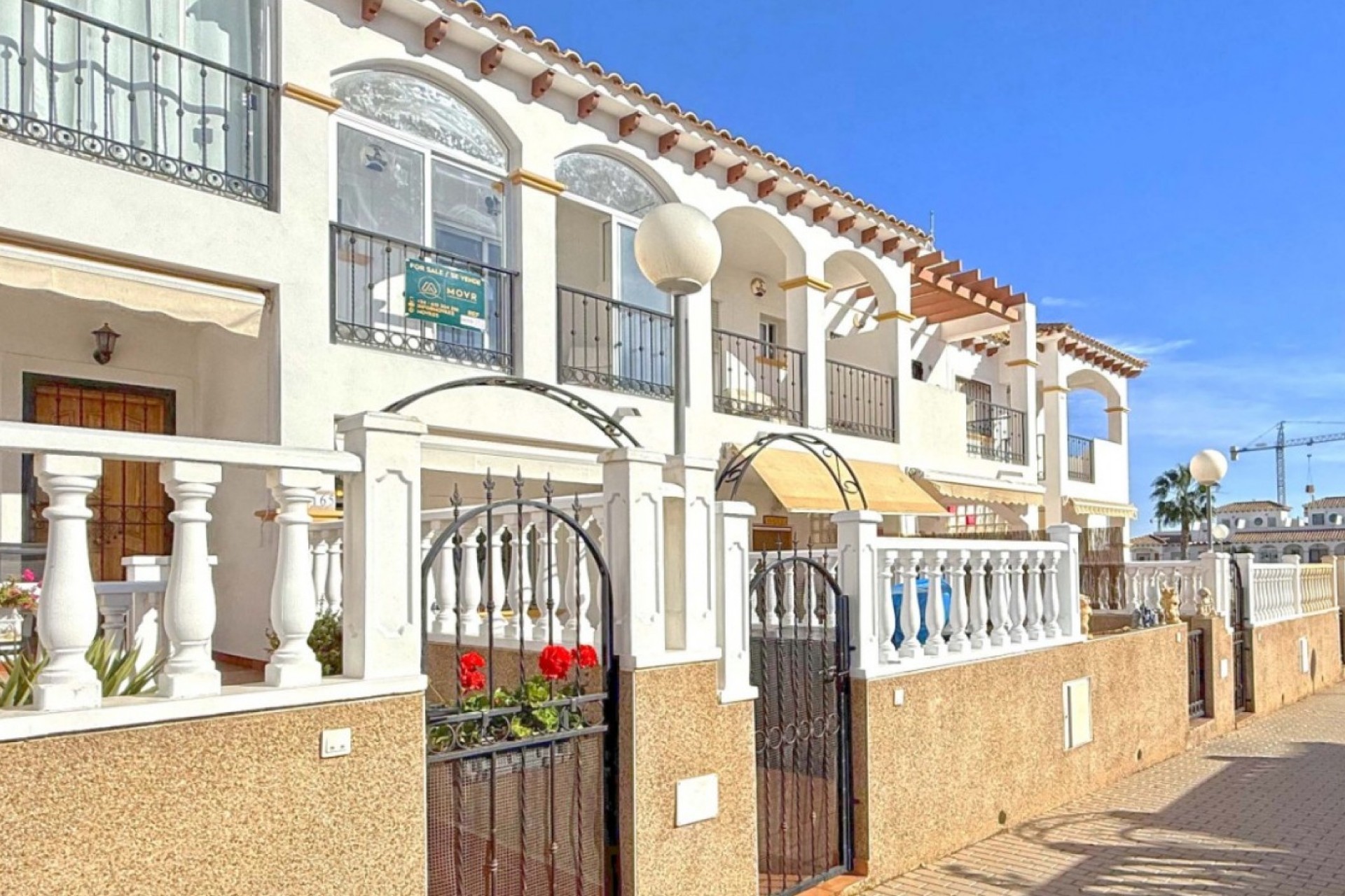 Resale - Chalet -
Orihuela Costa - Costa Blanca