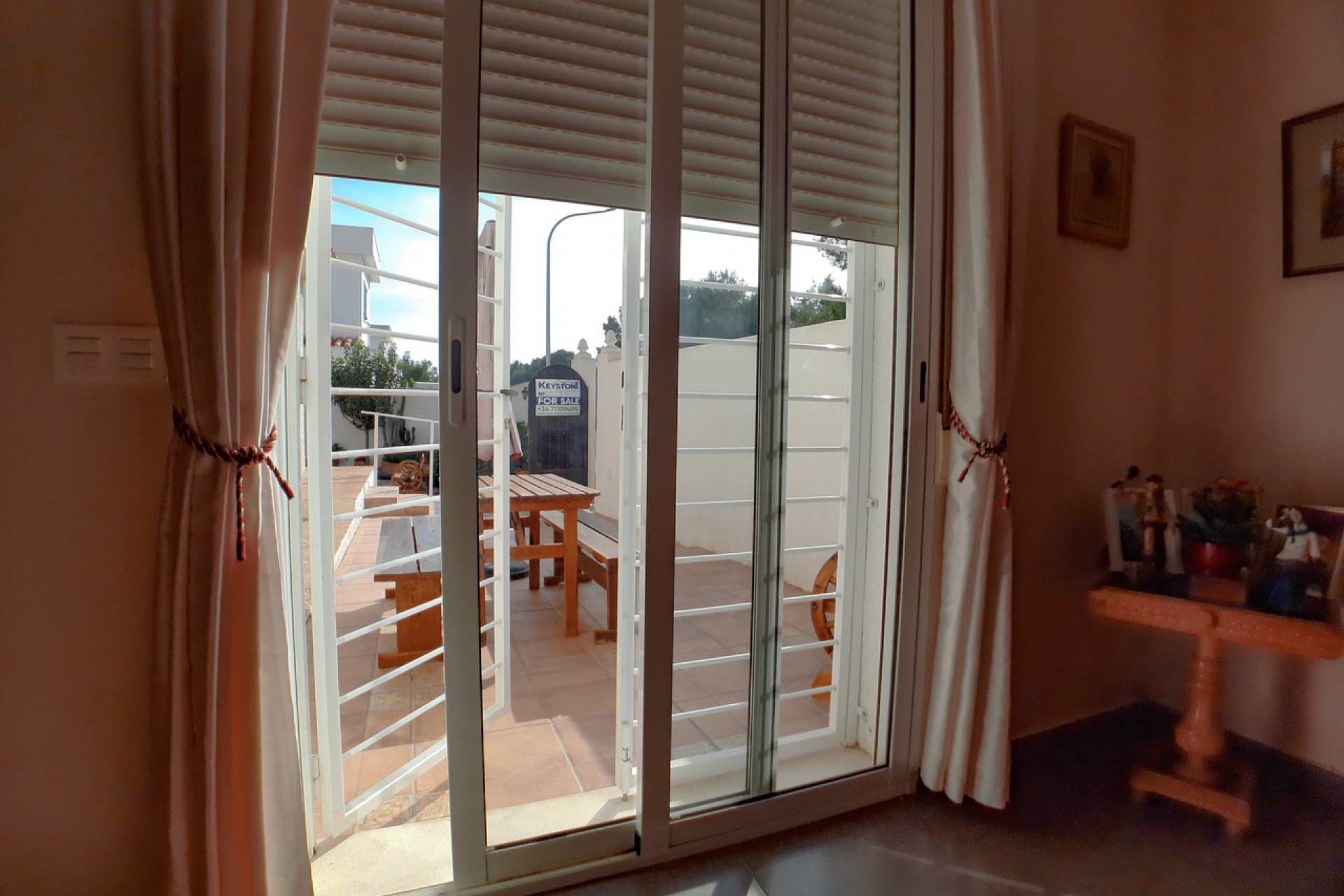 Resale - Chalet -
Orihuela Costa - Costa Blanca