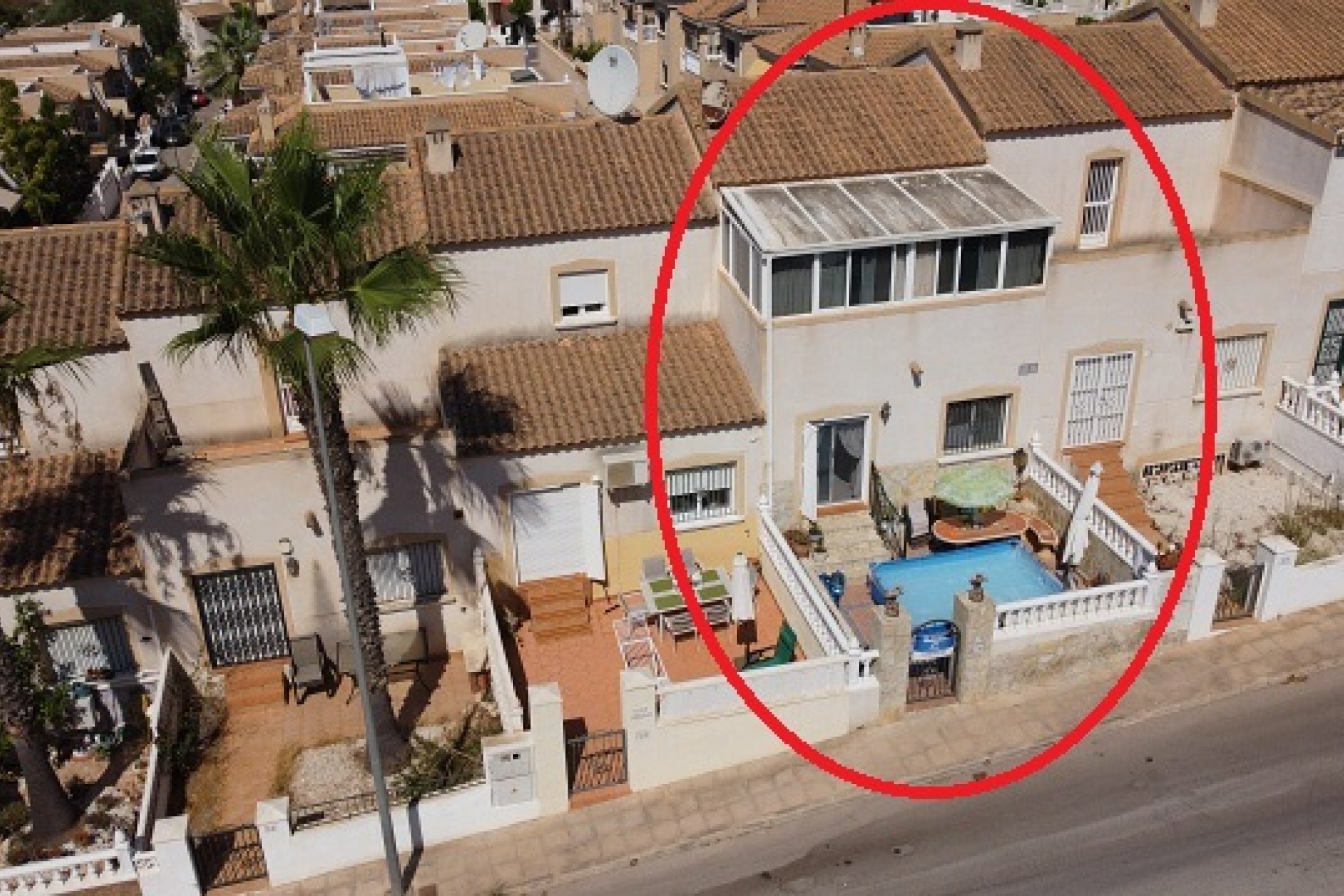 Resale - Chalet -
Orihuela Costa - Costa Blanca