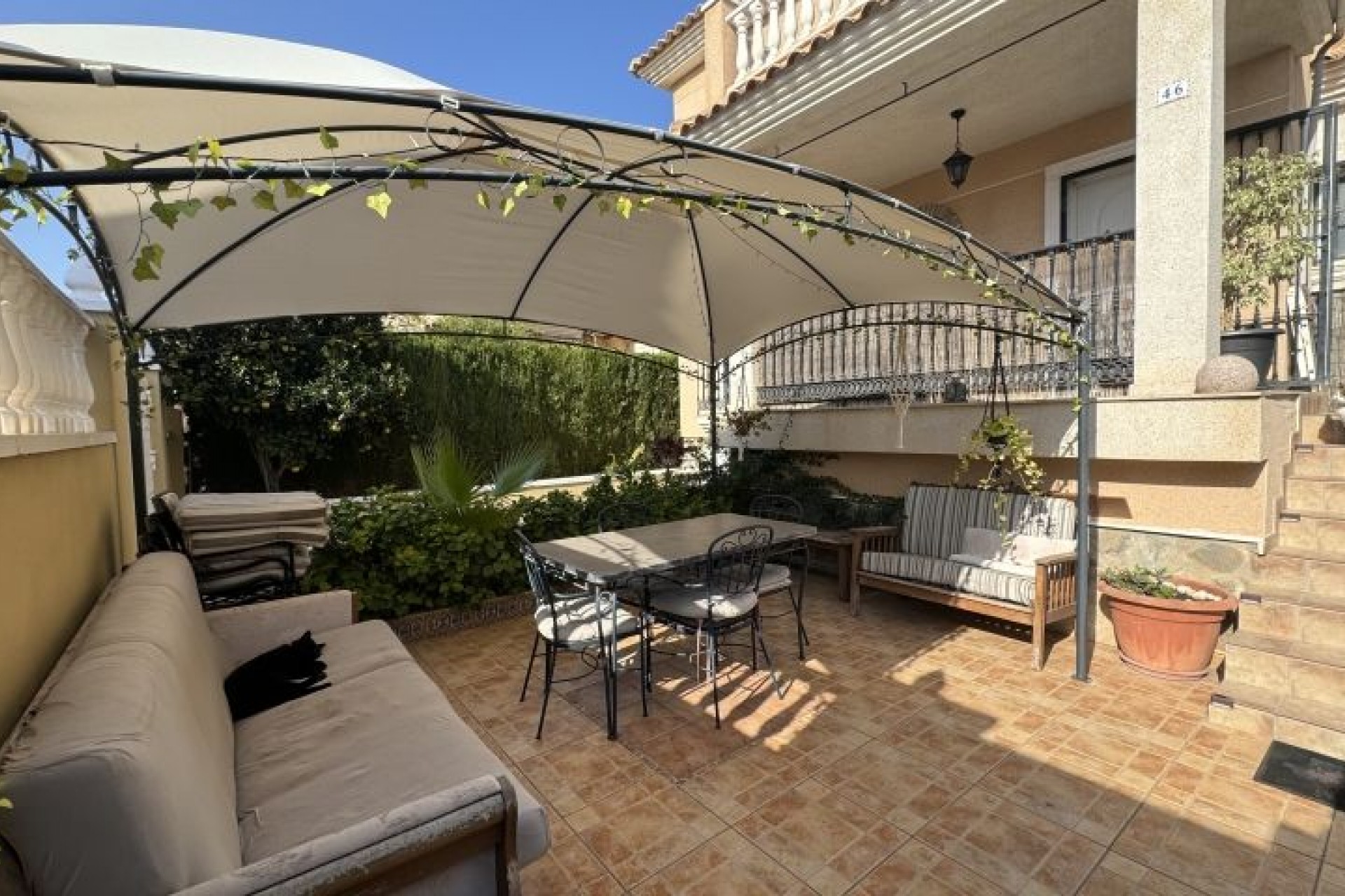 Resale - Chalet -
Orihuela Costa - Costa Blanca