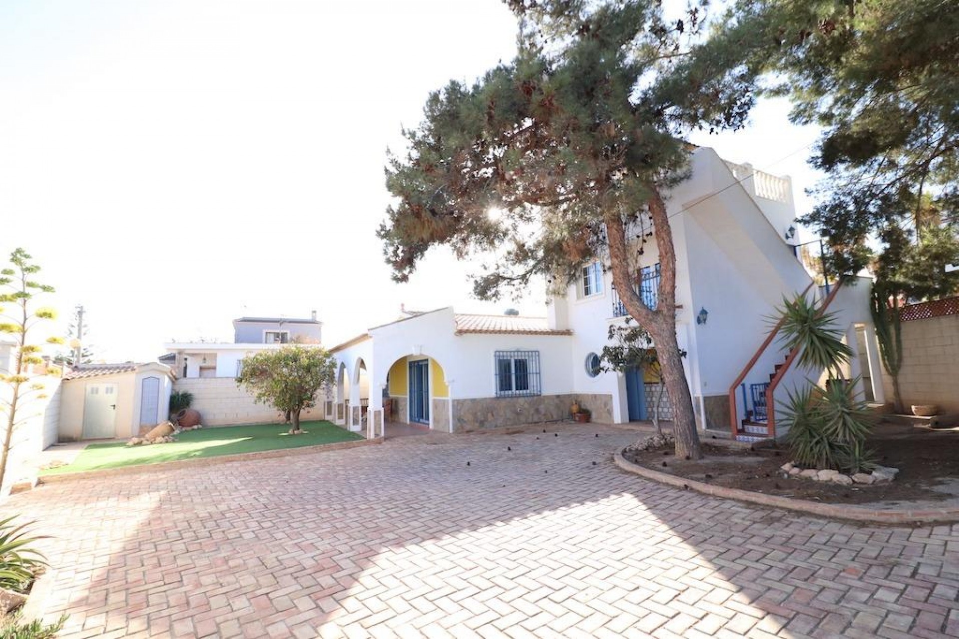 Resale - Chalet -
Orihuela Costa - Costa Blanca