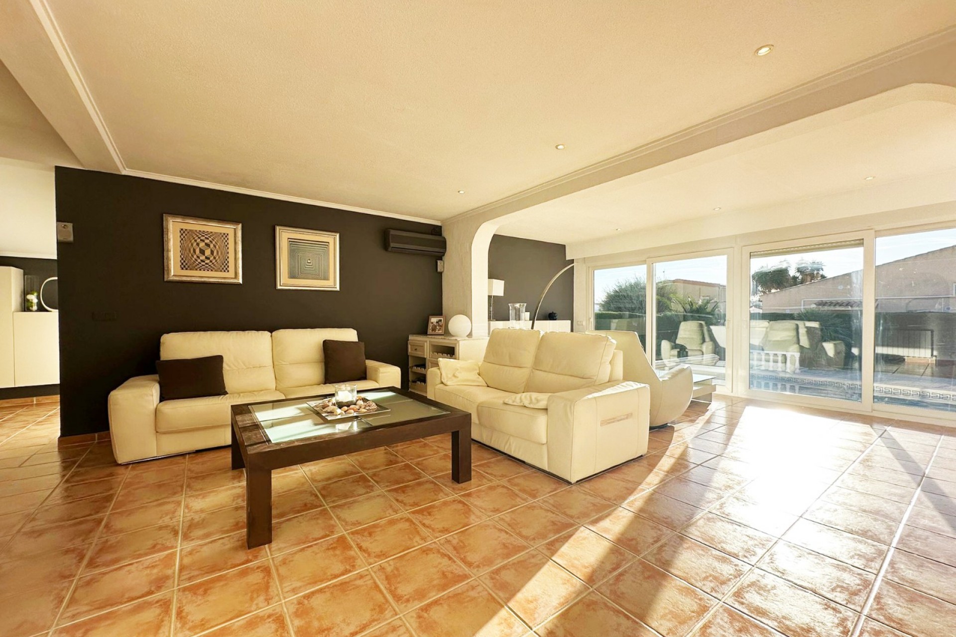 Resale - Chalet -
Orihuela Costa - Costa Blanca