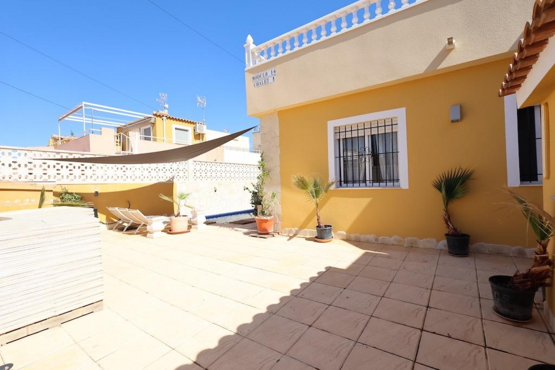 Resale - Chalet -
Orihuela Costa - Costa Blanca