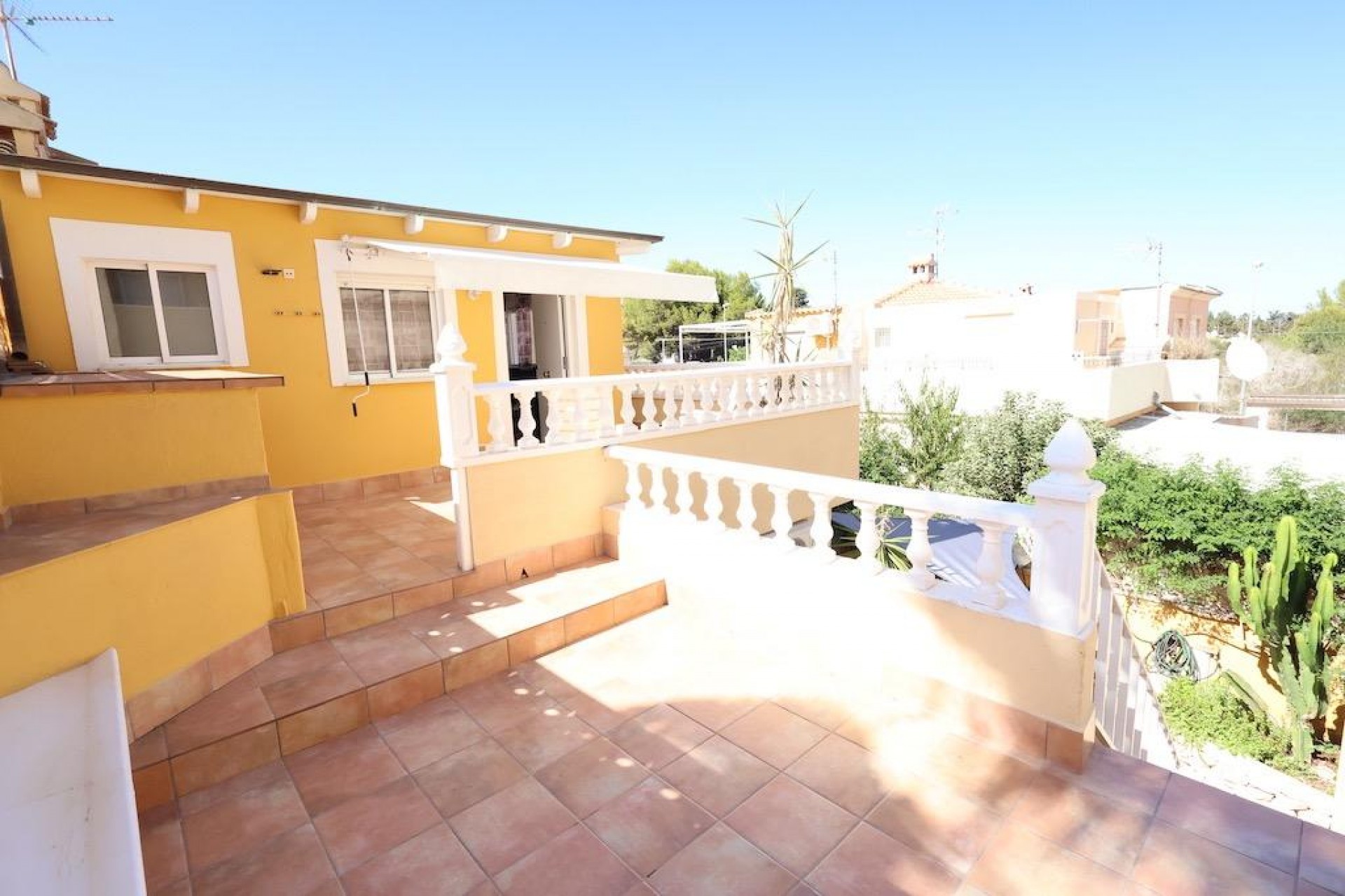 Resale - Chalet -
Orihuela Costa - Costa Blanca