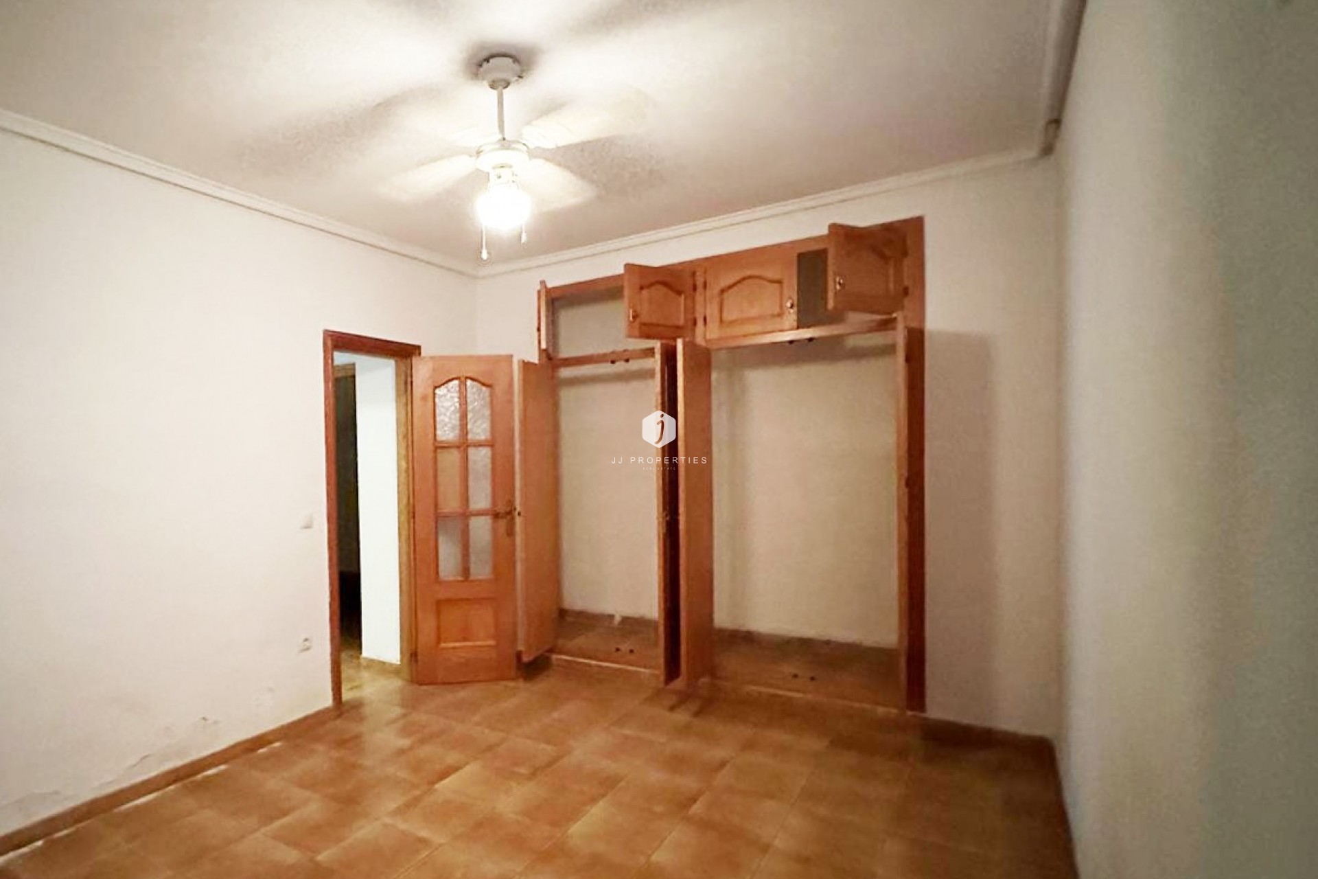 Resale - Chalet -
Orihuela Costa - Costa Blanca