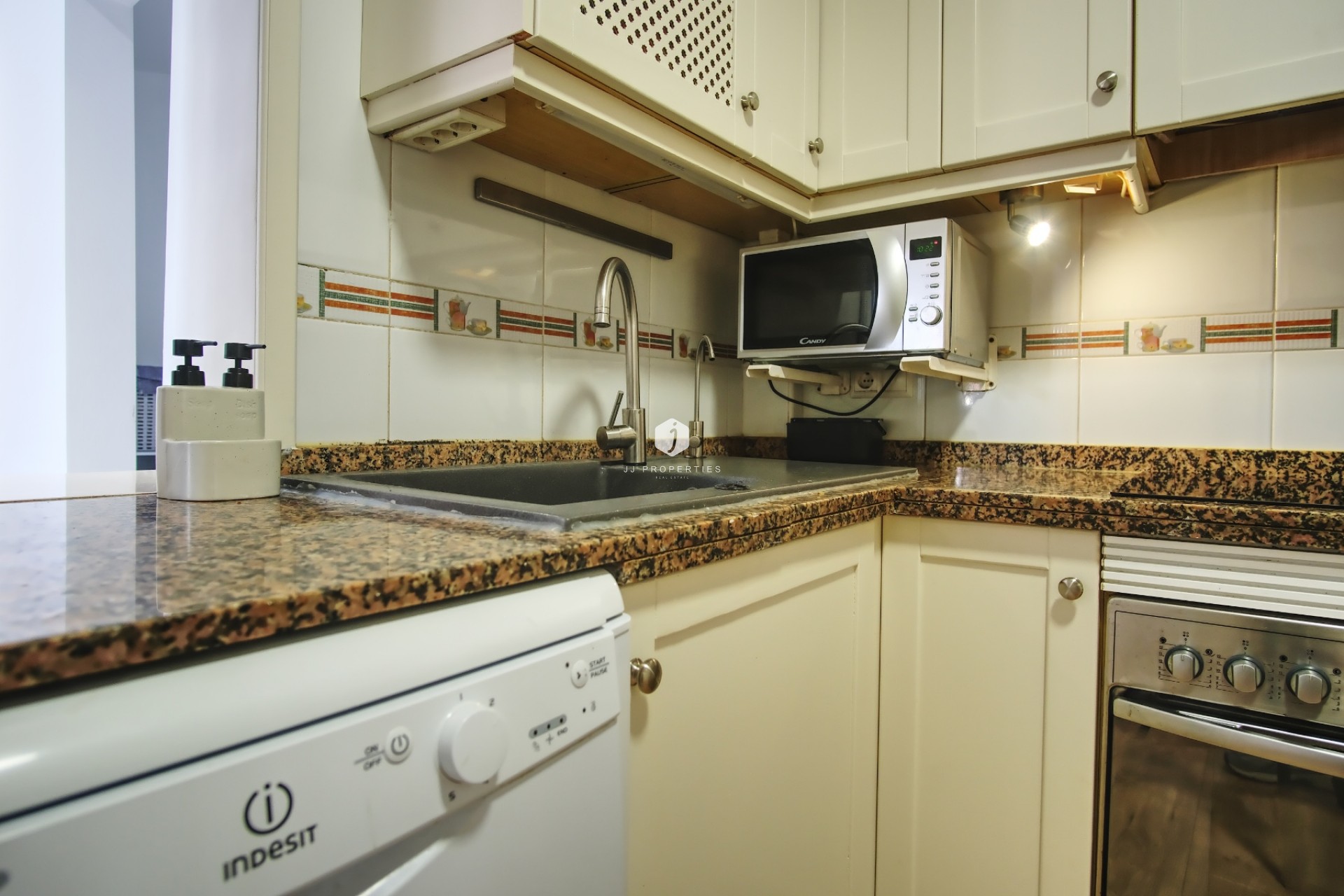 Resale - Chalet -
Orihuela Costa - Costa Blanca