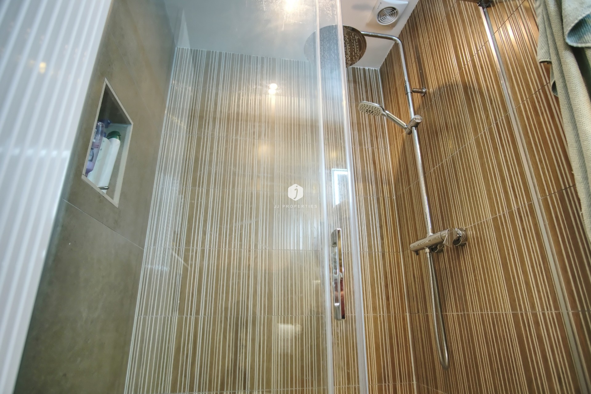 Resale - Chalet -
Orihuela Costa - Costa Blanca