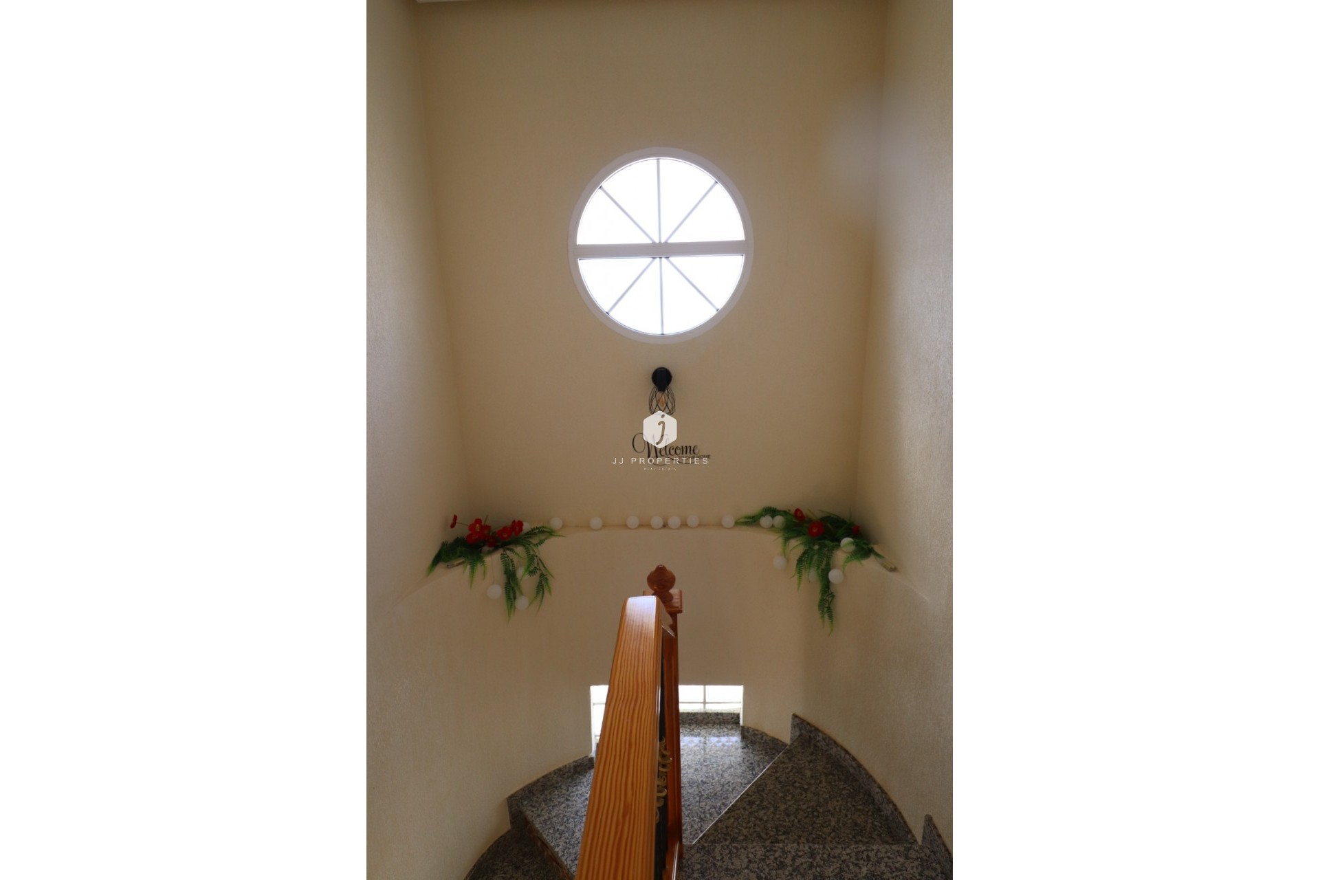 Resale - Chalet -
Orihuela Costa - Costa Blanca