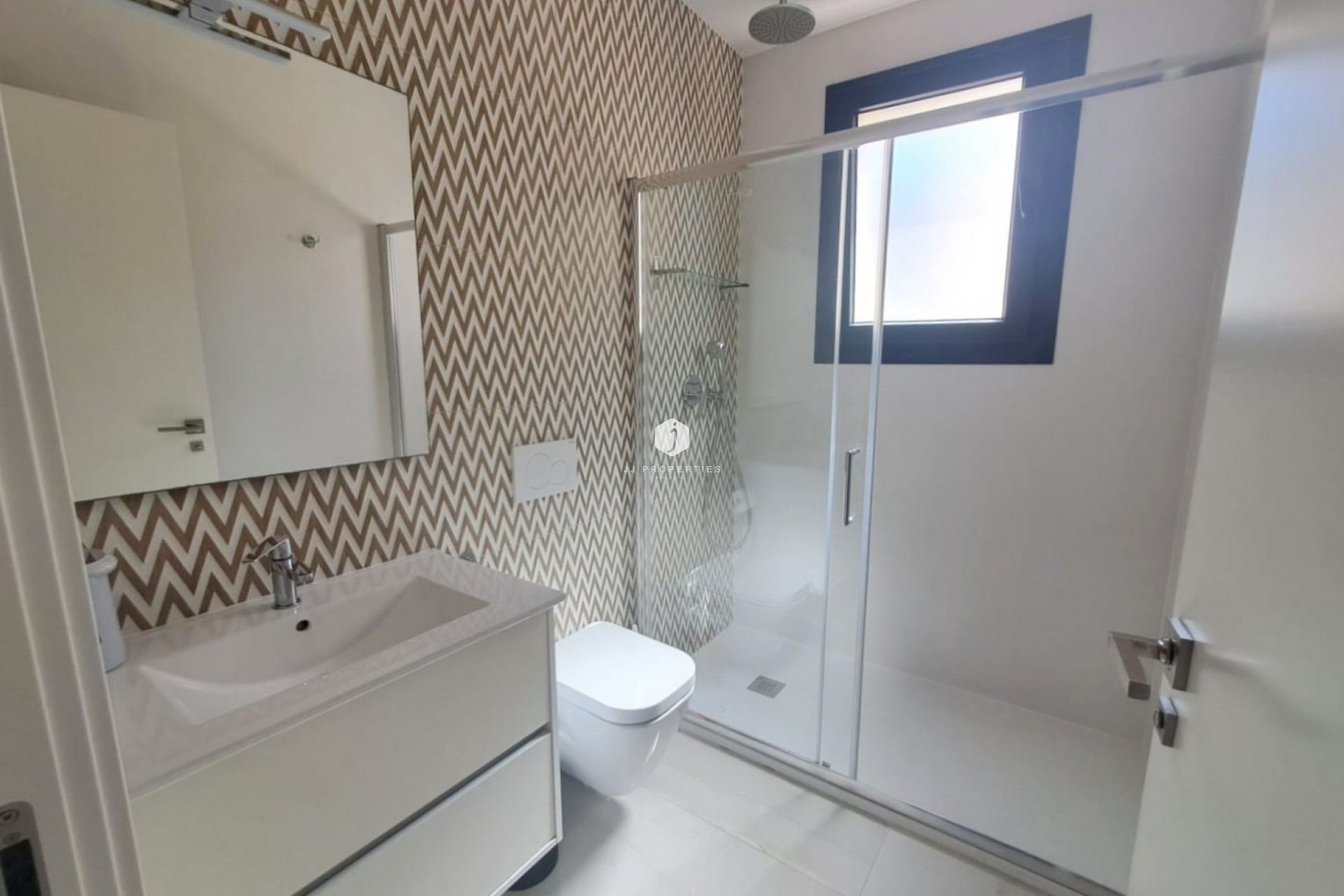 Resale - Chalet -
Orihuela Costa - Costa Blanca