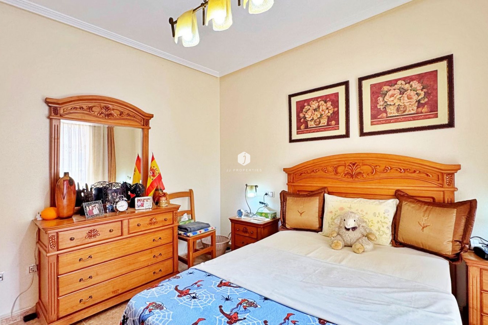 Resale - Chalet -
Orihuela Costa - Costa Blanca