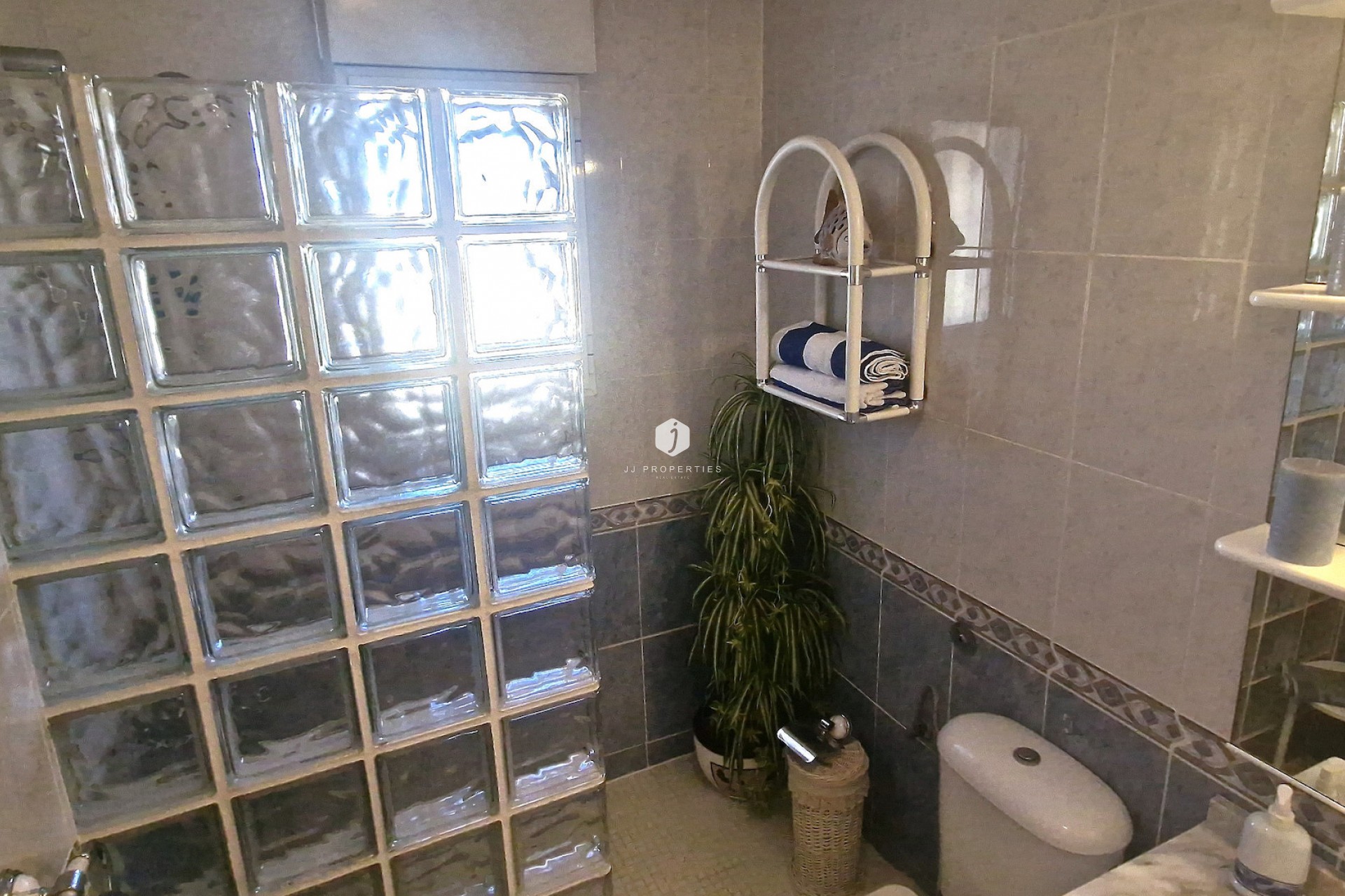 Resale - Chalet -
Orihuela Costa - Costa Blanca