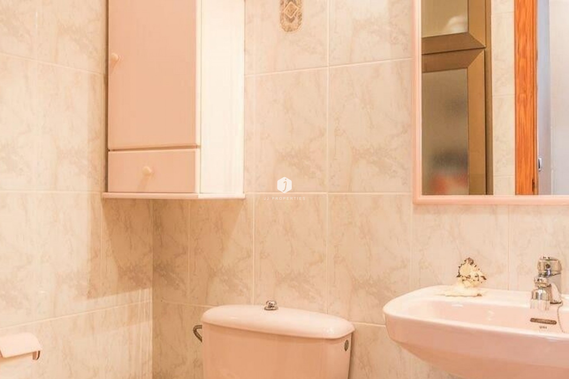 Resale - Chalet -
Orihuela Costa - Costa Blanca