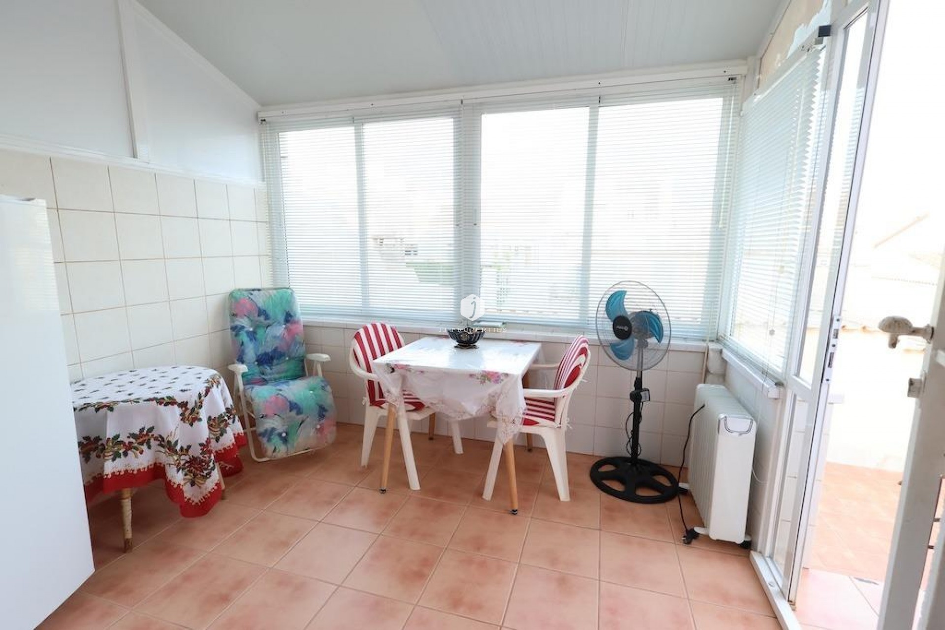 Resale - Chalet -
Orihuela Costa - Costa Blanca