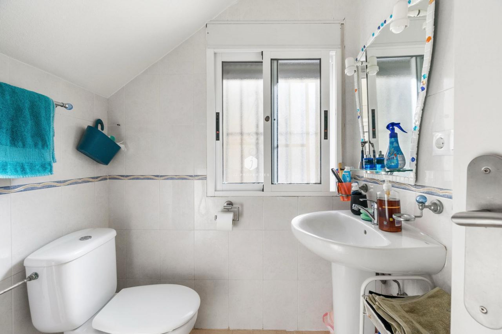 Resale - Chalet -
Orihuela Costa - Costa Blanca