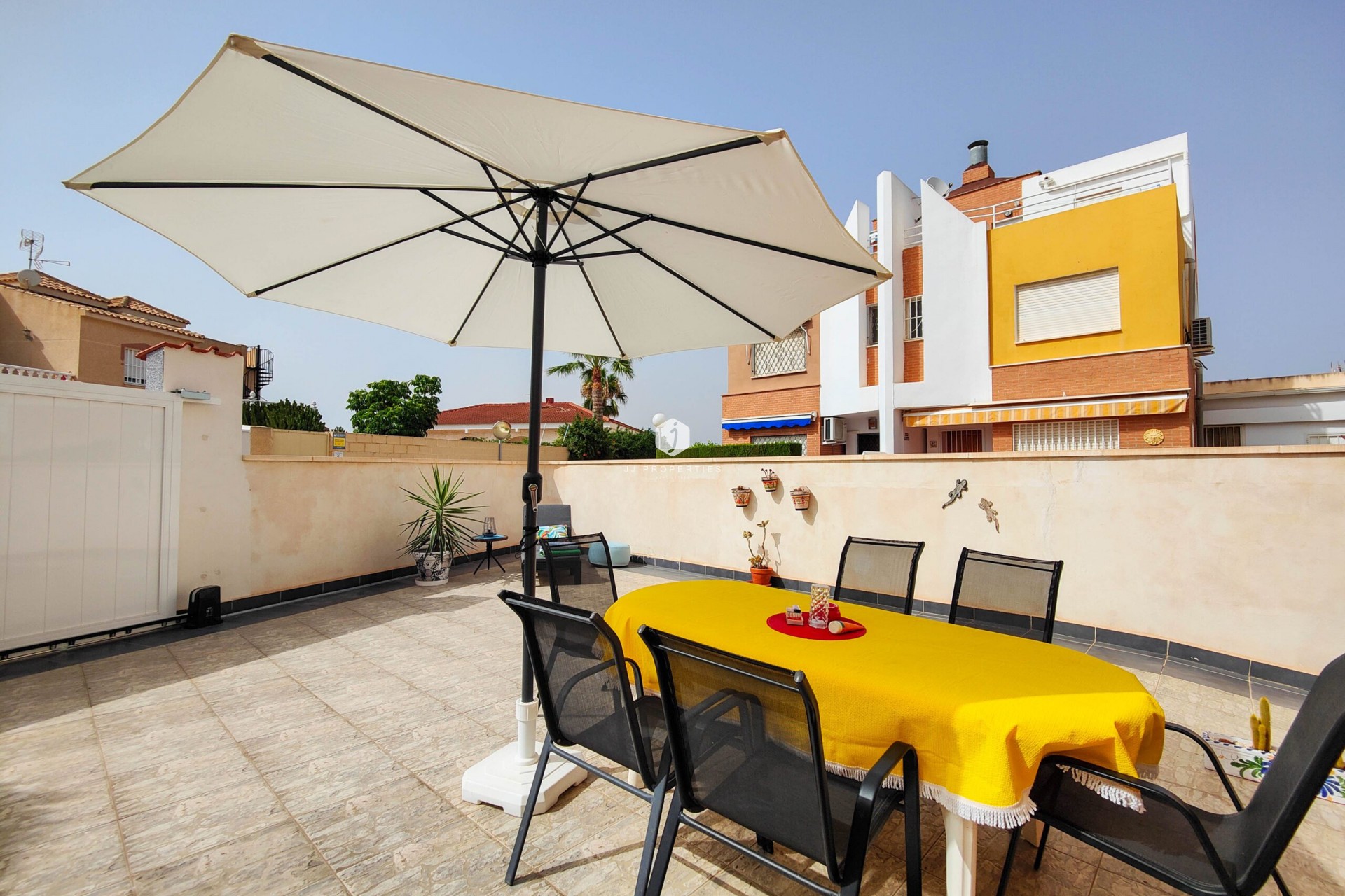Resale - Chalet -
Orihuela Costa - Costa Blanca