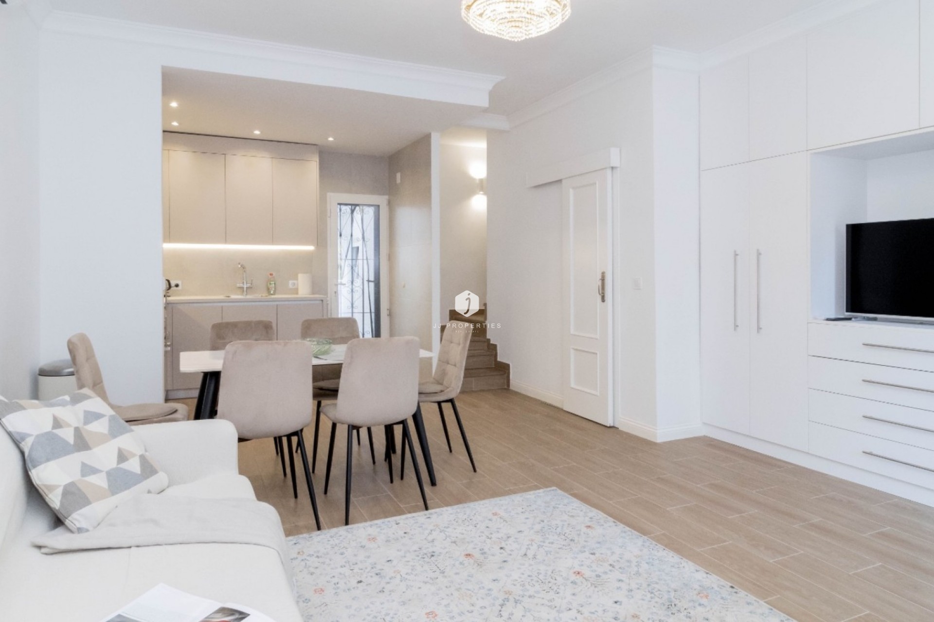 Resale - Chalet -
Orihuela Costa - Costa Blanca