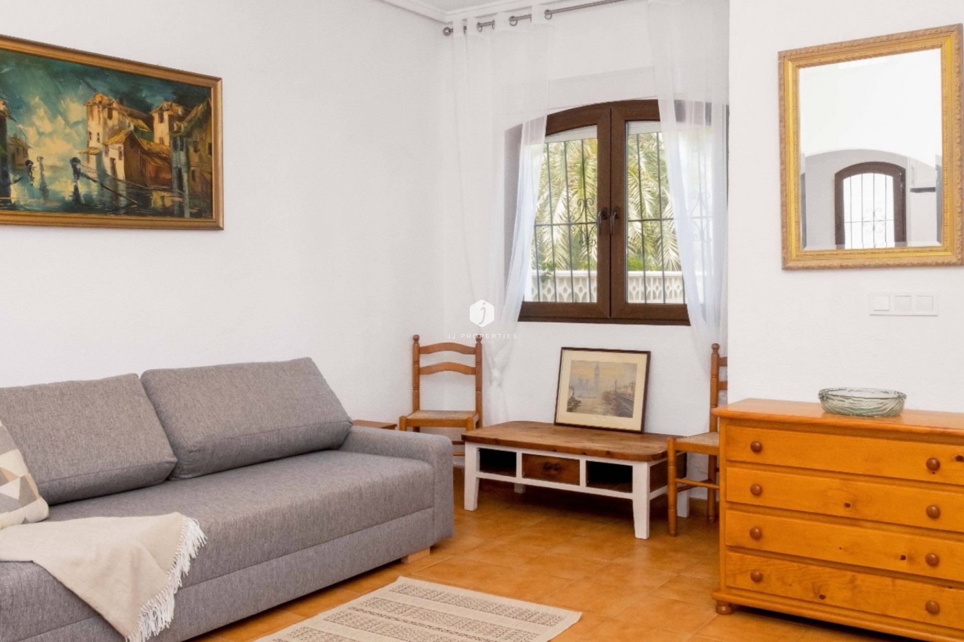 Resale - Chalet -
Orihuela Costa - Costa Blanca