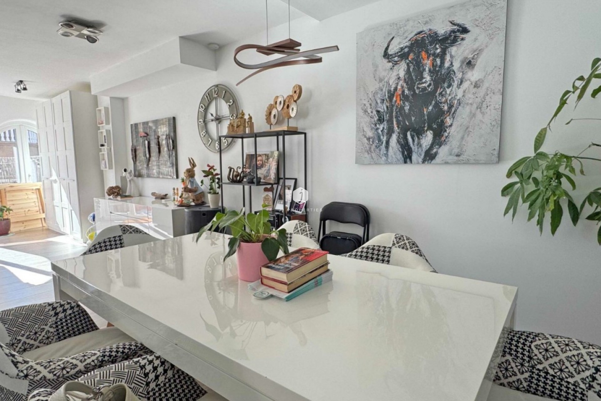 Resale - Chalet -
Orihuela Costa - Costa Blanca