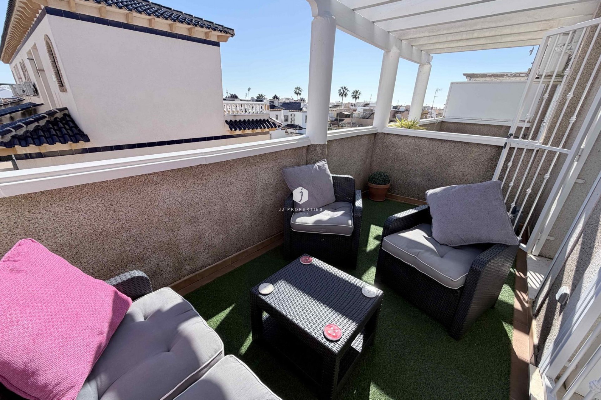 Resale - Chalet -
Orihuela Costa - Costa Blanca